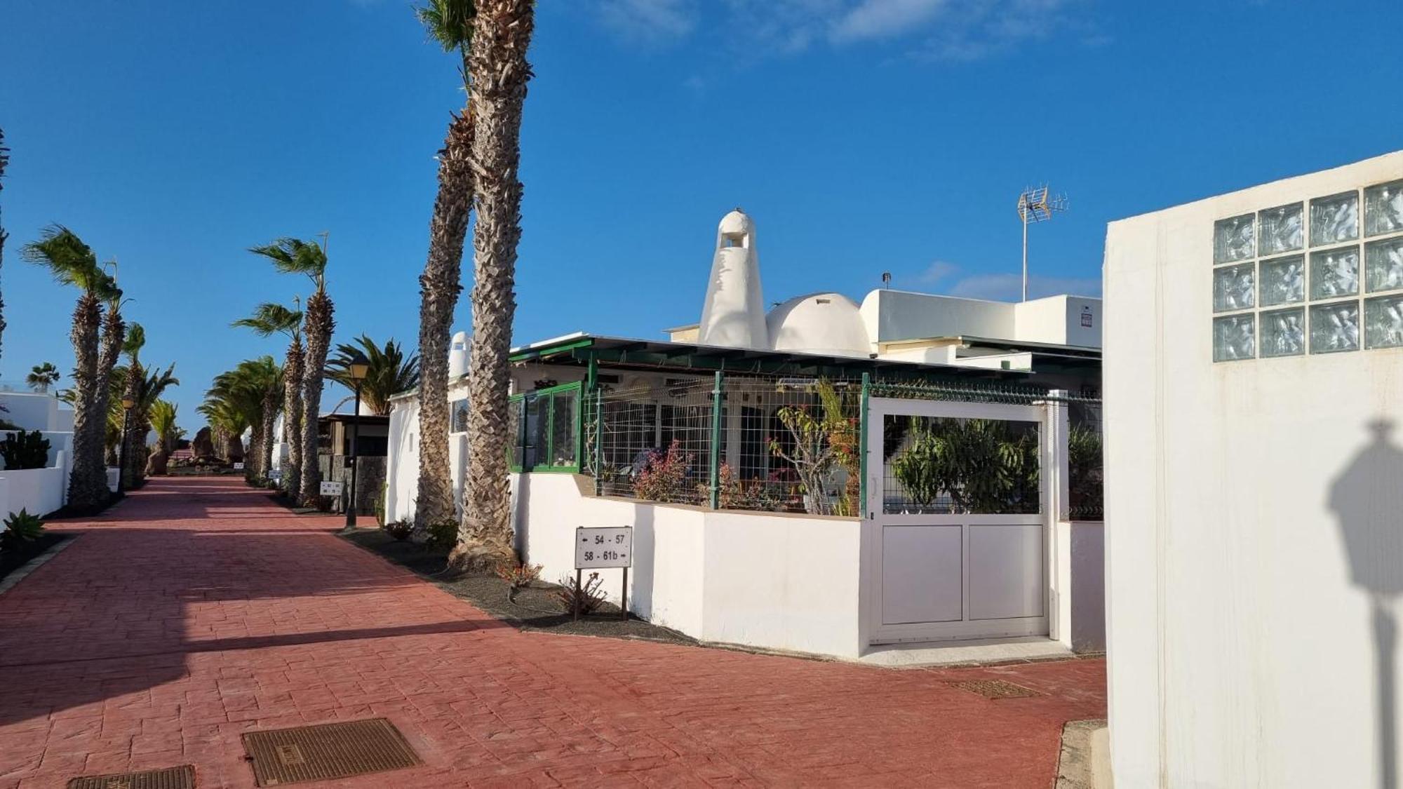 Isabel Maria Playa Blanca (Lanzarote)