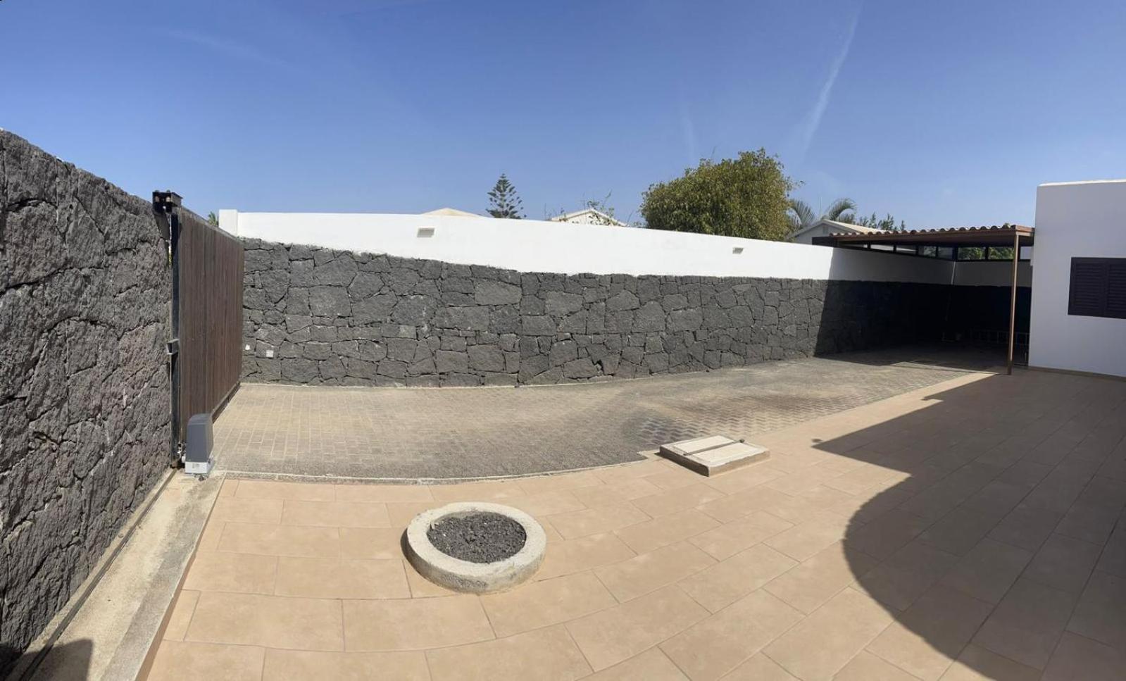 Abuelo Paco - Private Heated Pool Villa Playa Blanca (Lanzarote)