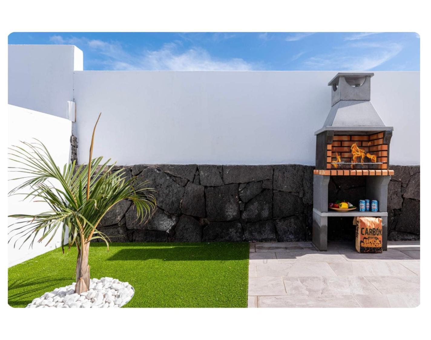 Yucca Mar Villa *