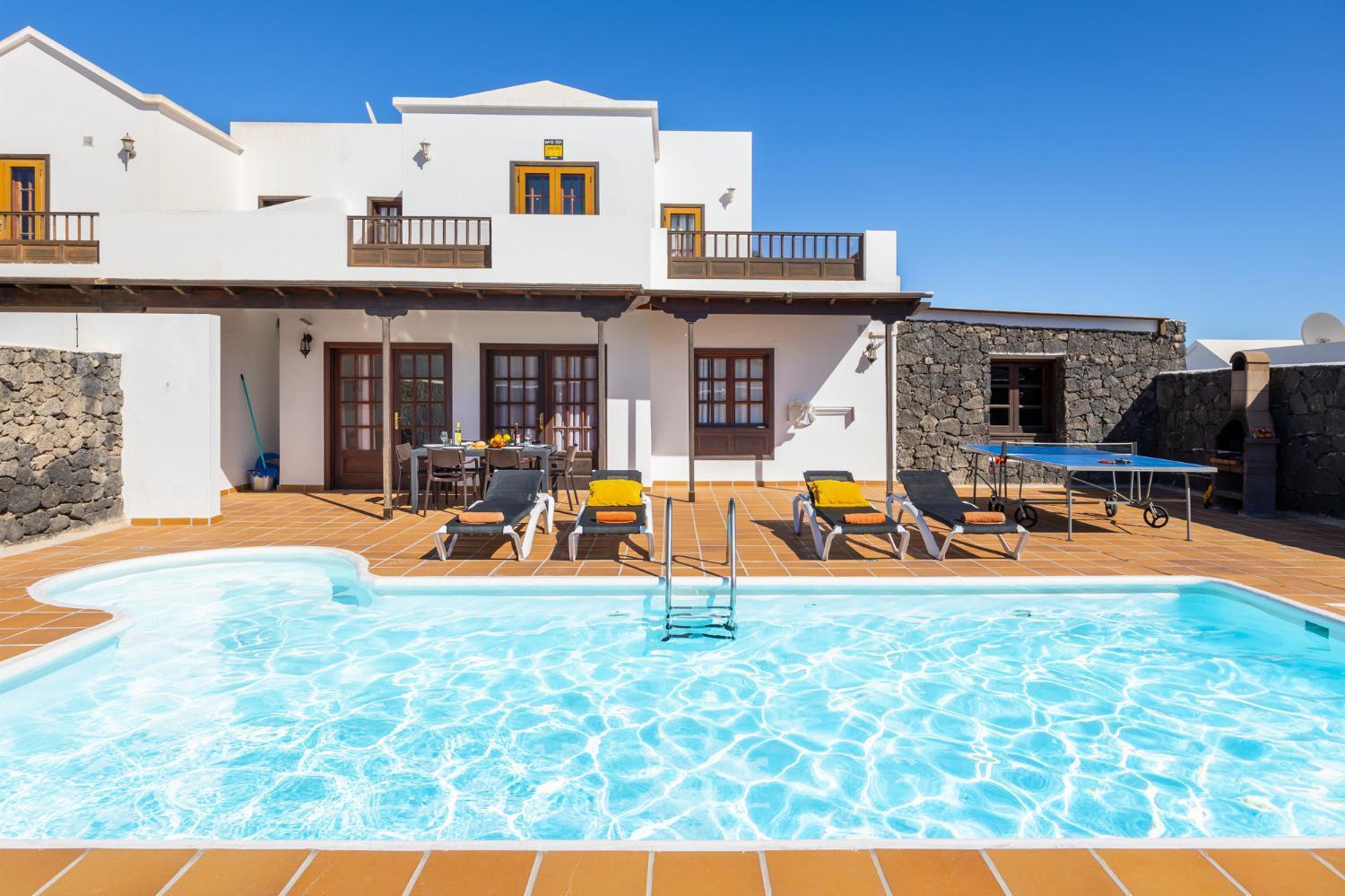 Villa Salar *