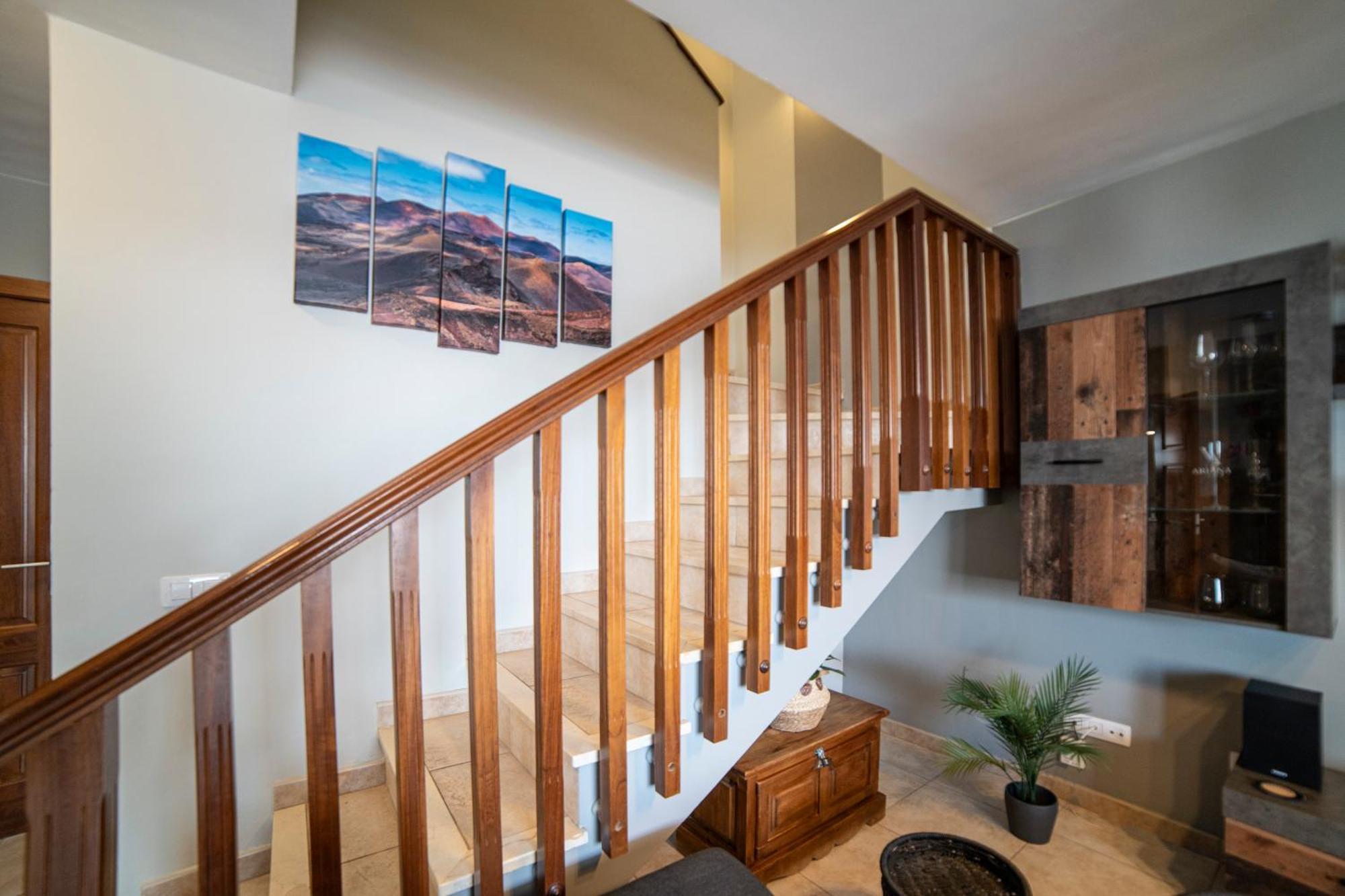 Villa Ariana - *