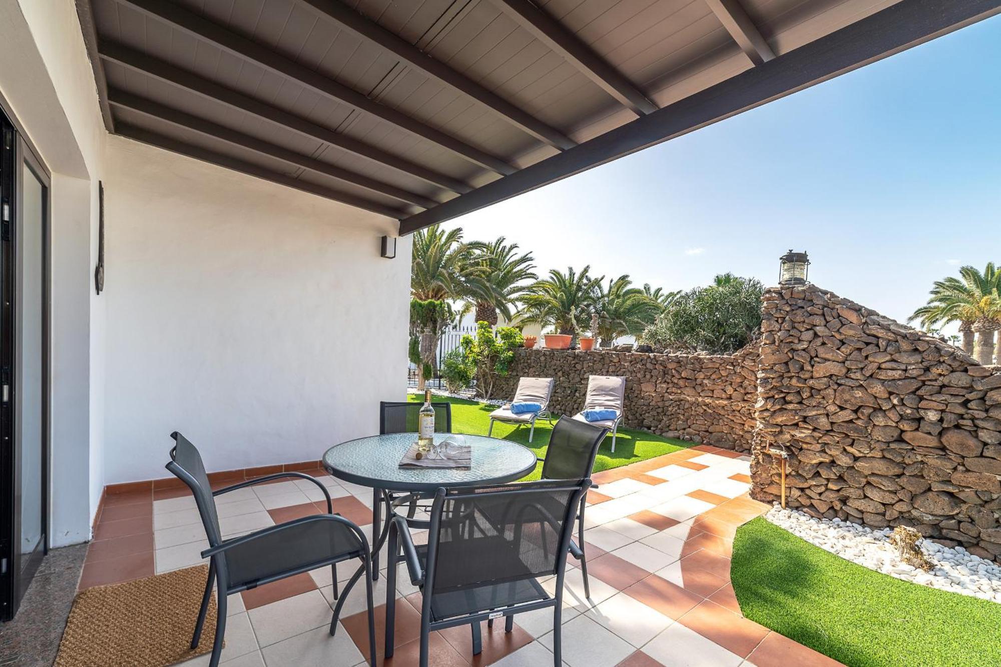 Villa Vv Makita By Hh