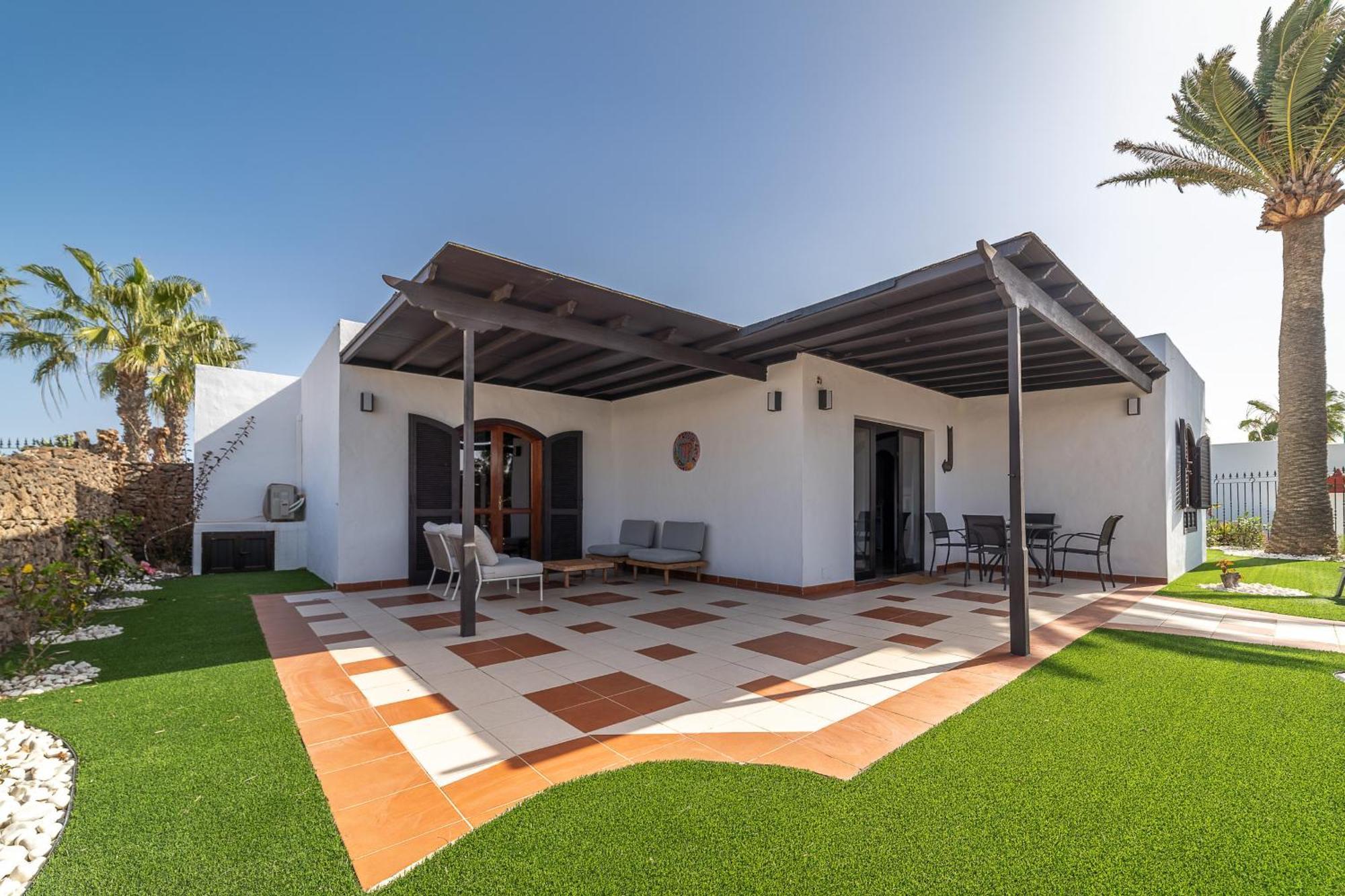 Villa Vv Makita By Hh *