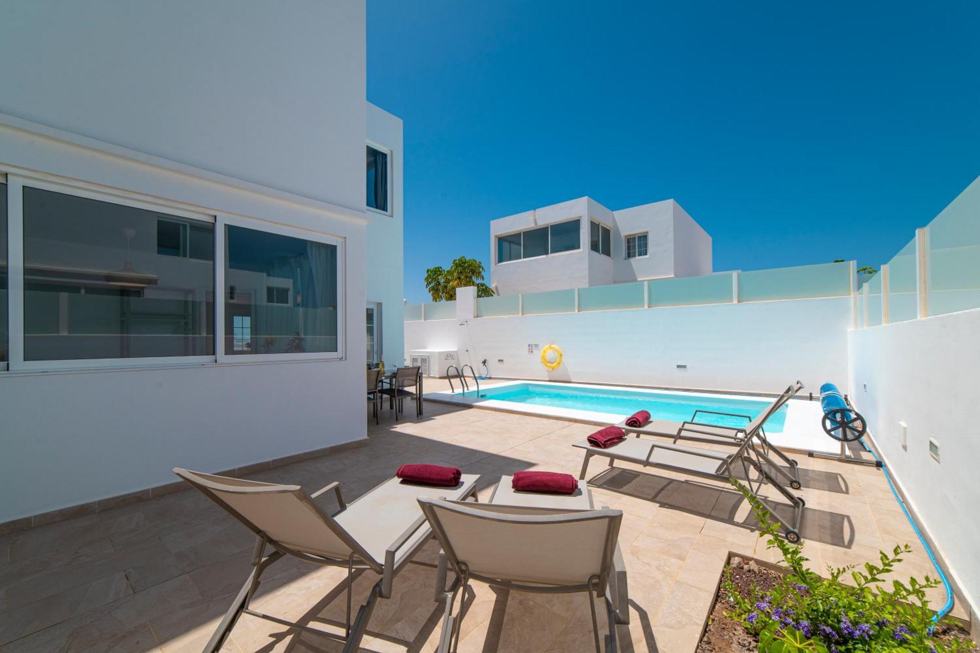 Ocean Wave - Sea Views - Private Pool