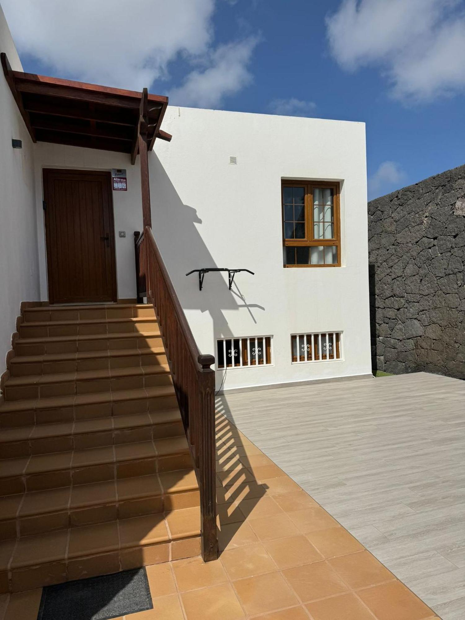 Casa Laura Vista Lobos - Spacious With Heatable Pool And Sea Views Playa Blanca (Lanzarote)