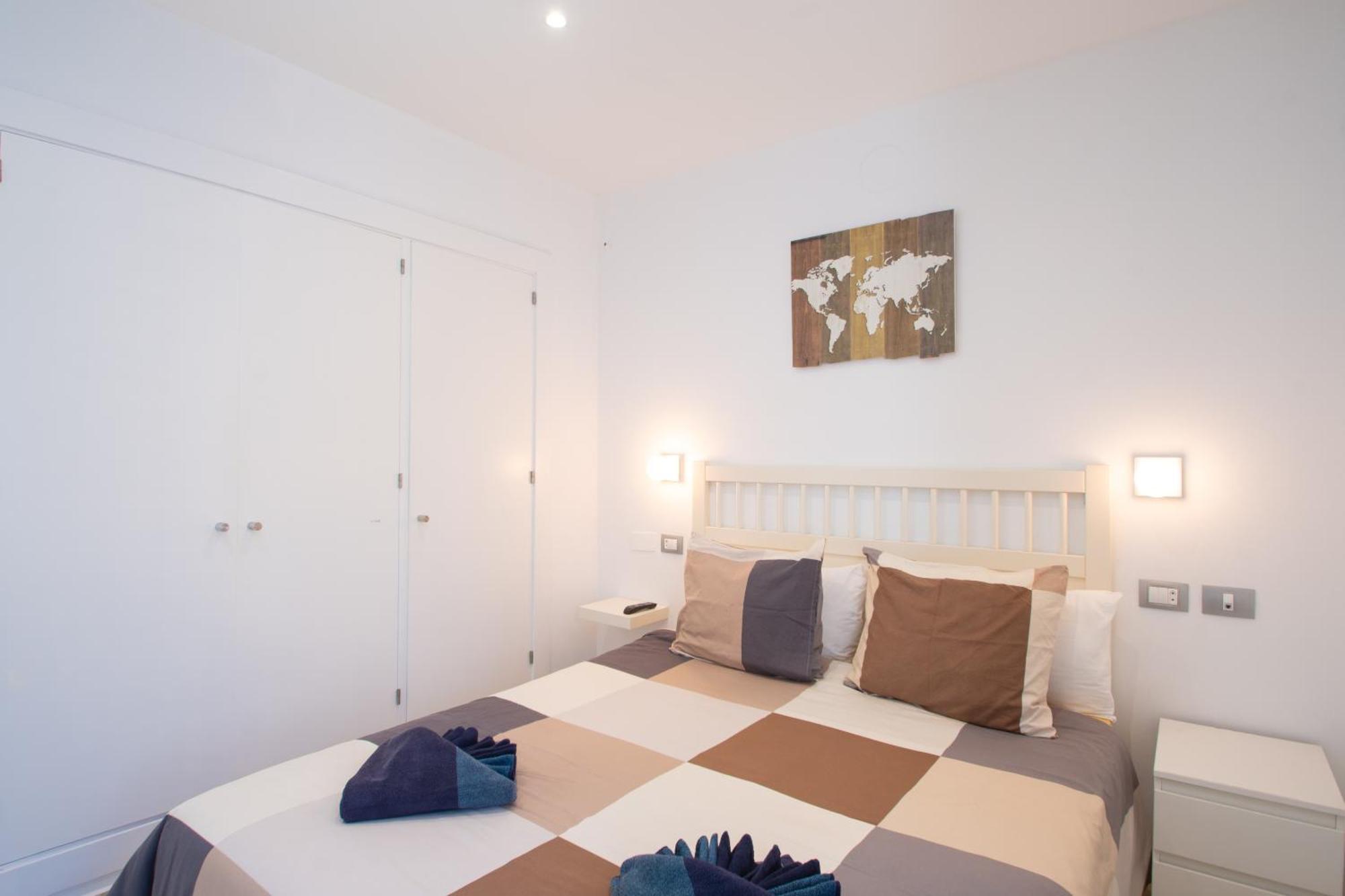 Botanica - Spacious, Heated Pool And Bbq, Sunny Terrace, Garden & Mountain Views *