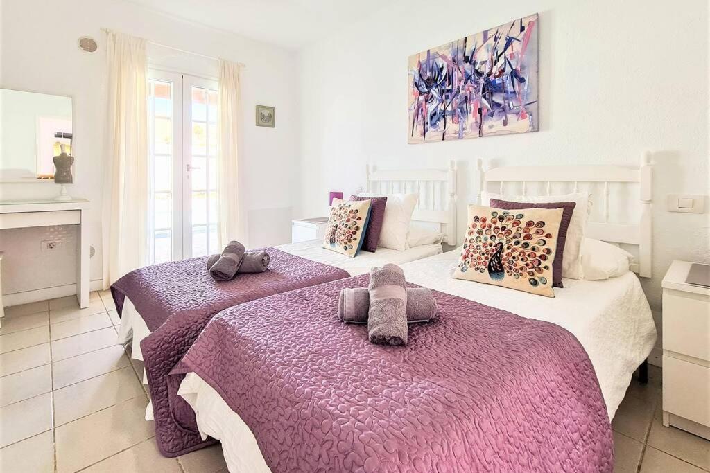 Stunning Sea View With 6 Bedrooms & Heated Pool - Renaissance