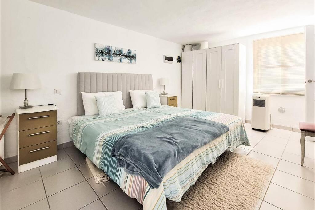 Villa Stunning Sea View With 6 Bedrooms & Heated Pool - Renaissance *