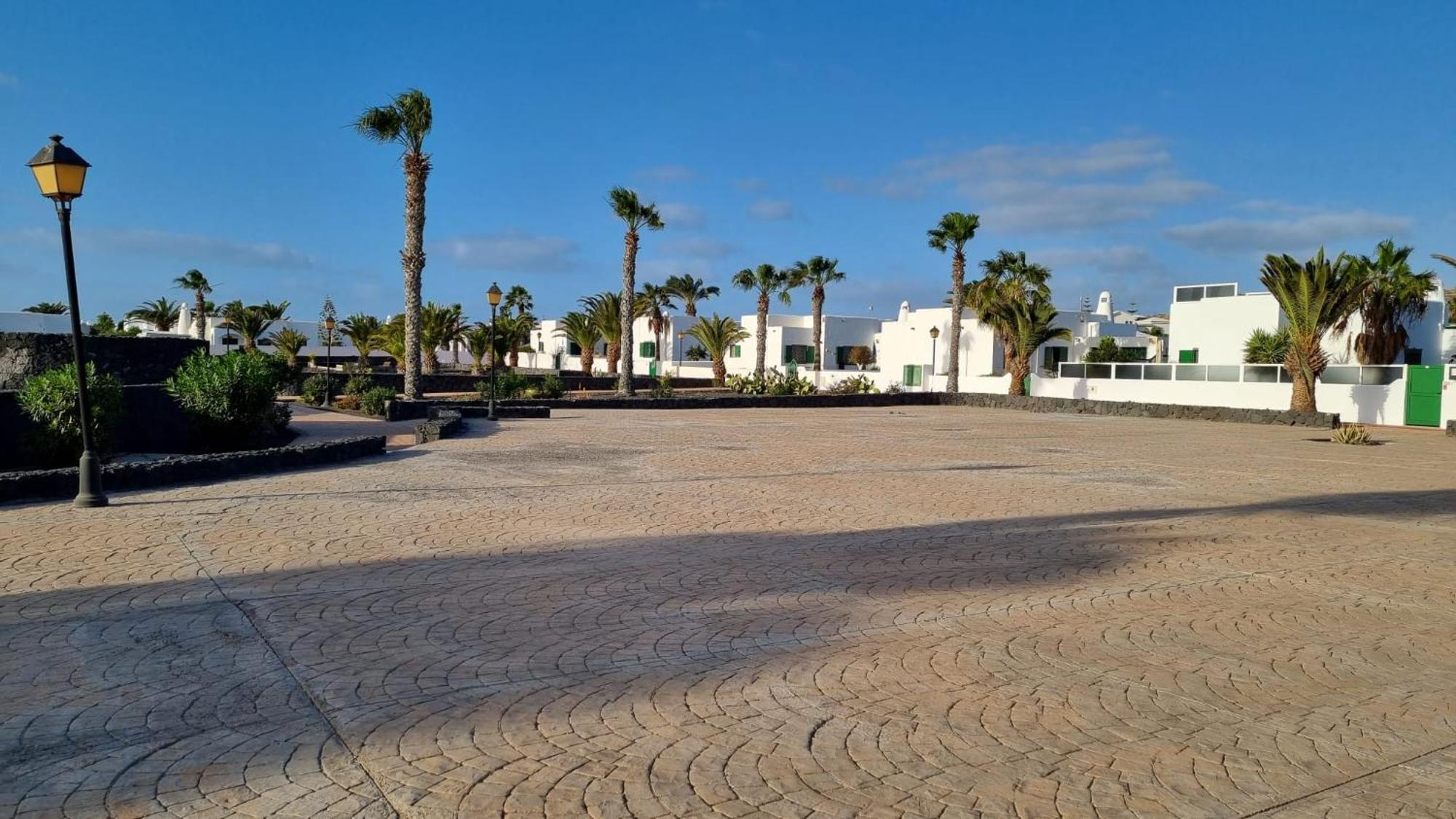 Isabel Maria Playa Blanca (Lanzarote)