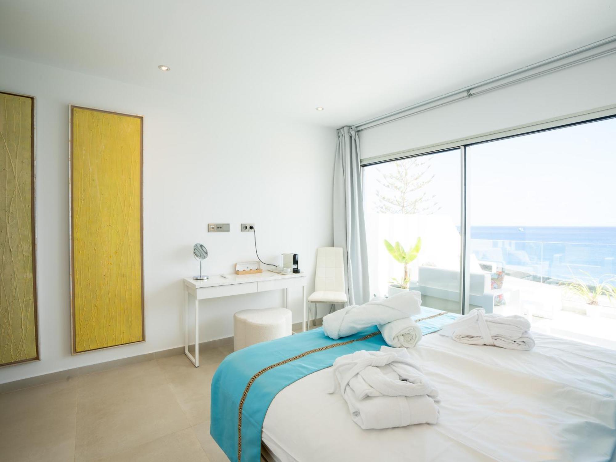 La Perla - Vista Al Mar - *