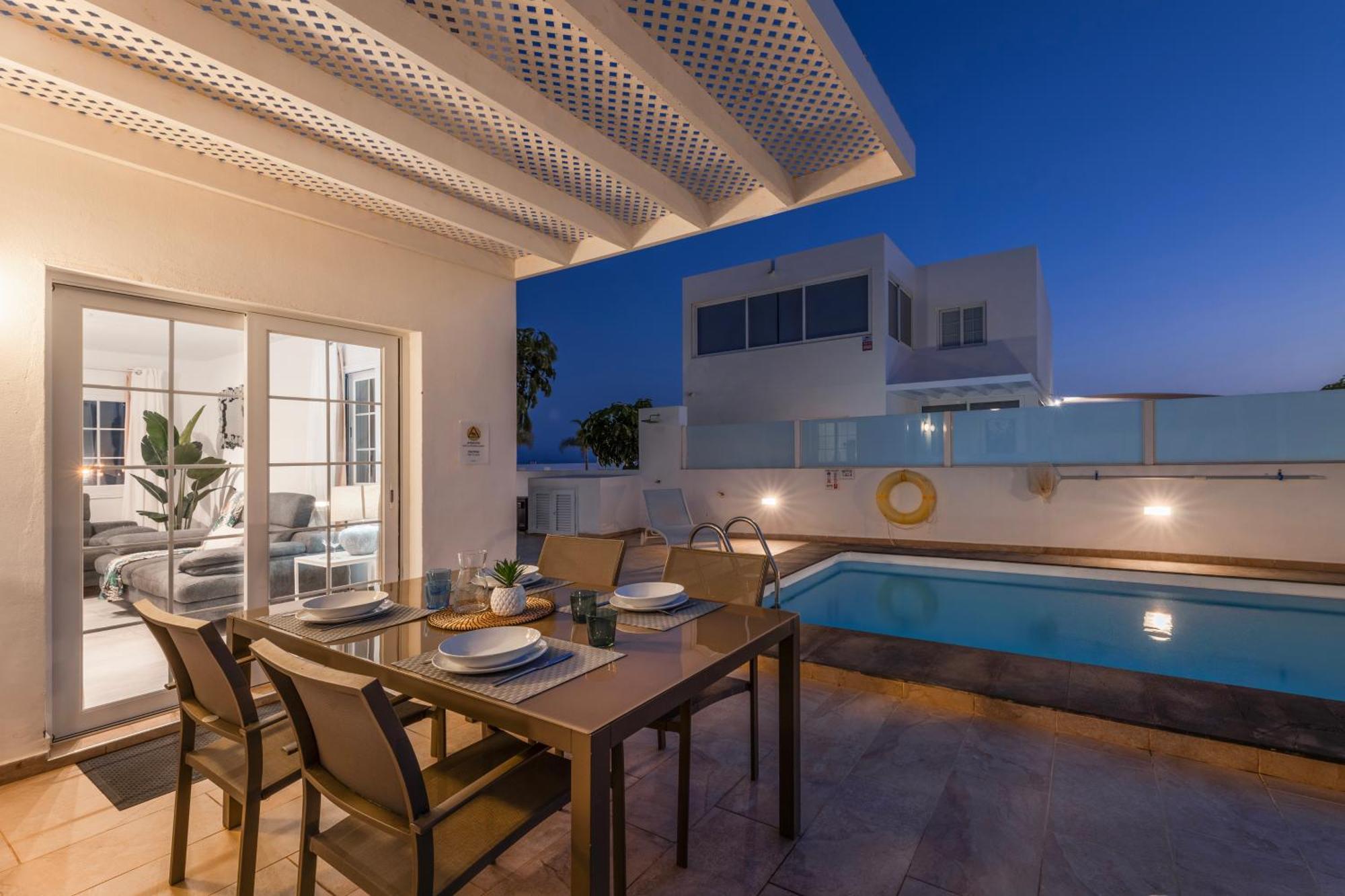 Pousada Atlantica - Heated Pool In Playa Blanca (Lanzarote)