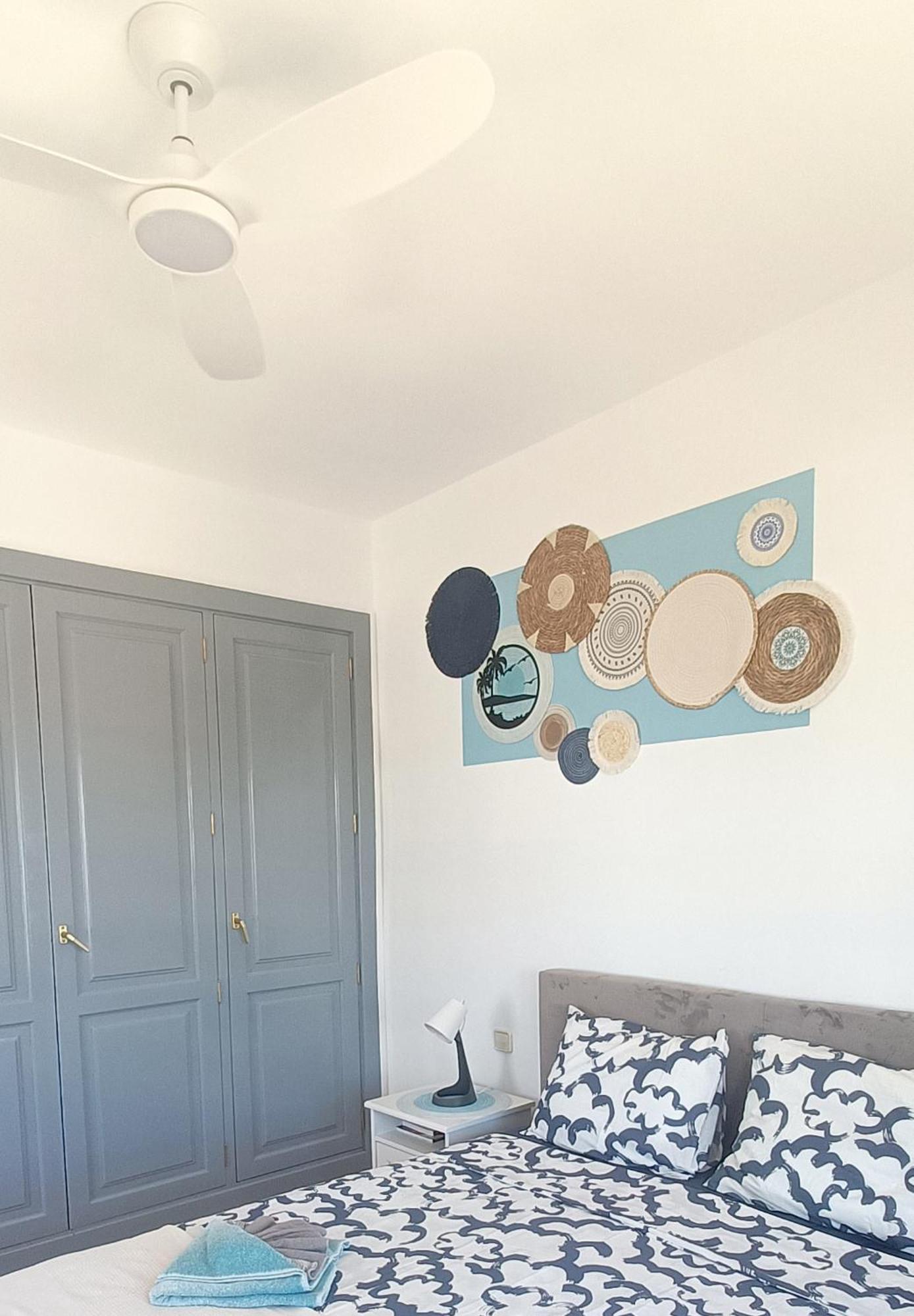 Lovely Casa Felicidad, Swimming Pool, Wifi X Private Garden Сasa de vacaciones *