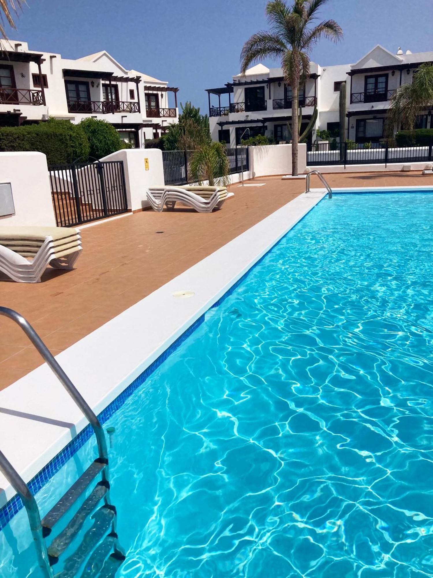 Lovely Casa Felicidad, Swimming Pool, Wifi X Private Garden *