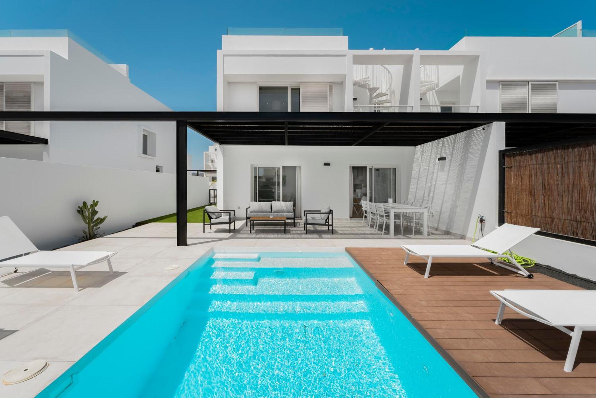 Villa Geca Ideal With Private Pool