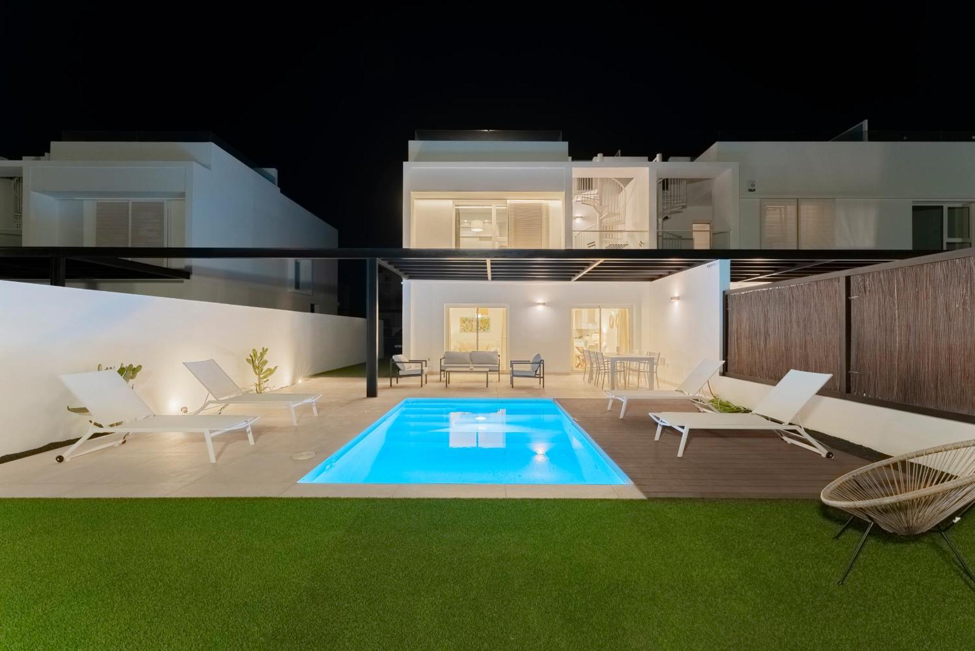 Geca Ideal With Private Pool Villa *