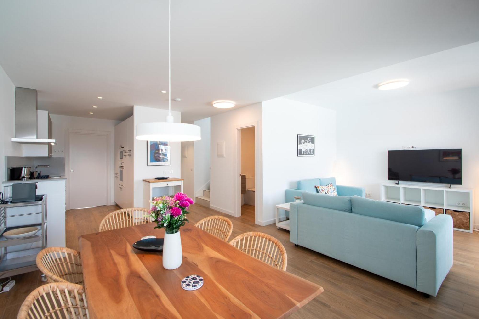 Serena 38 - Heated Pool, Sea Views, Ac, High Speed Internet * Playa Blanca (Lanzarote)