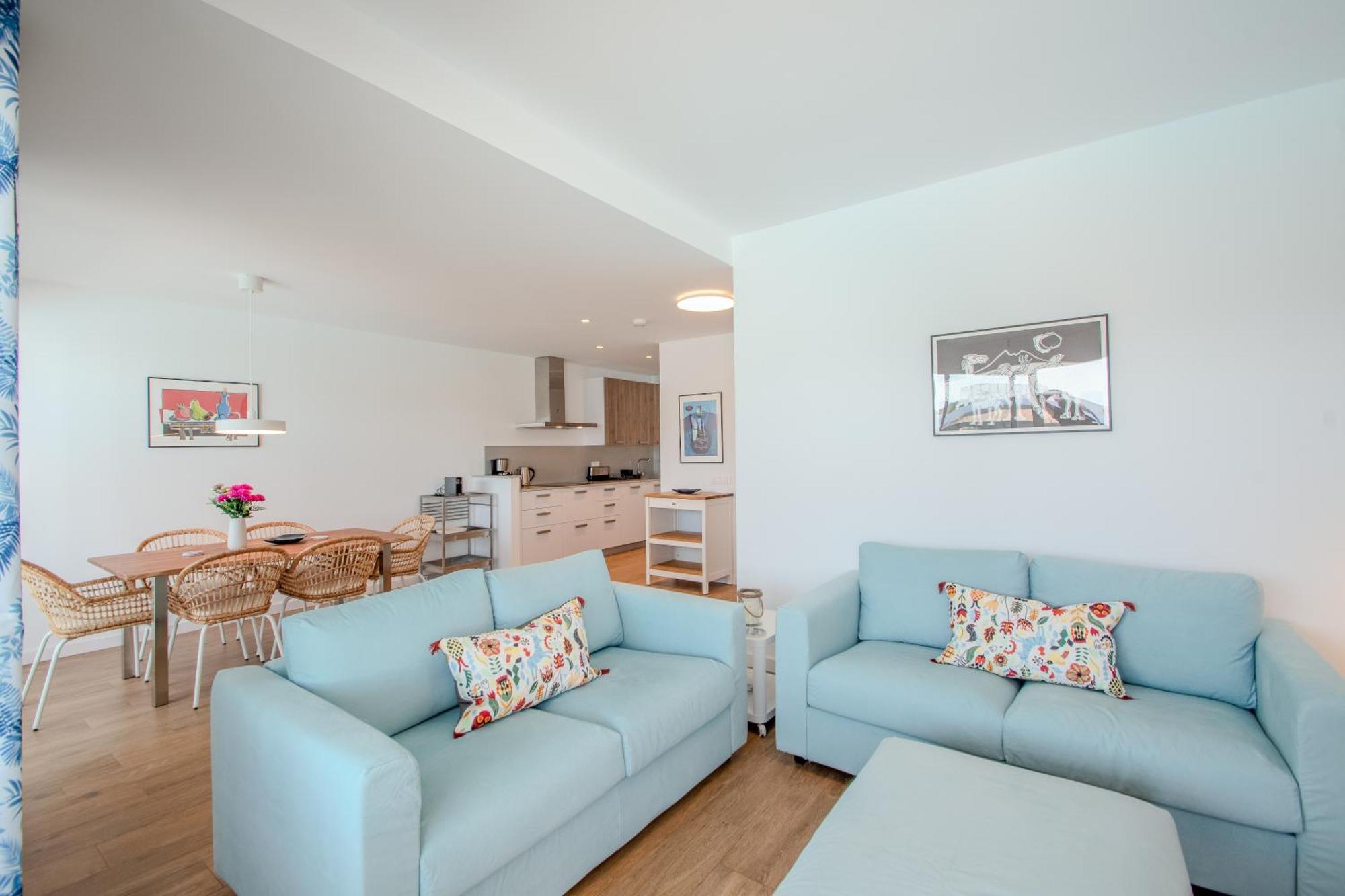 Villa Serena 38 - Heated Pool, Sea Views, Ac, High Speed Internet *