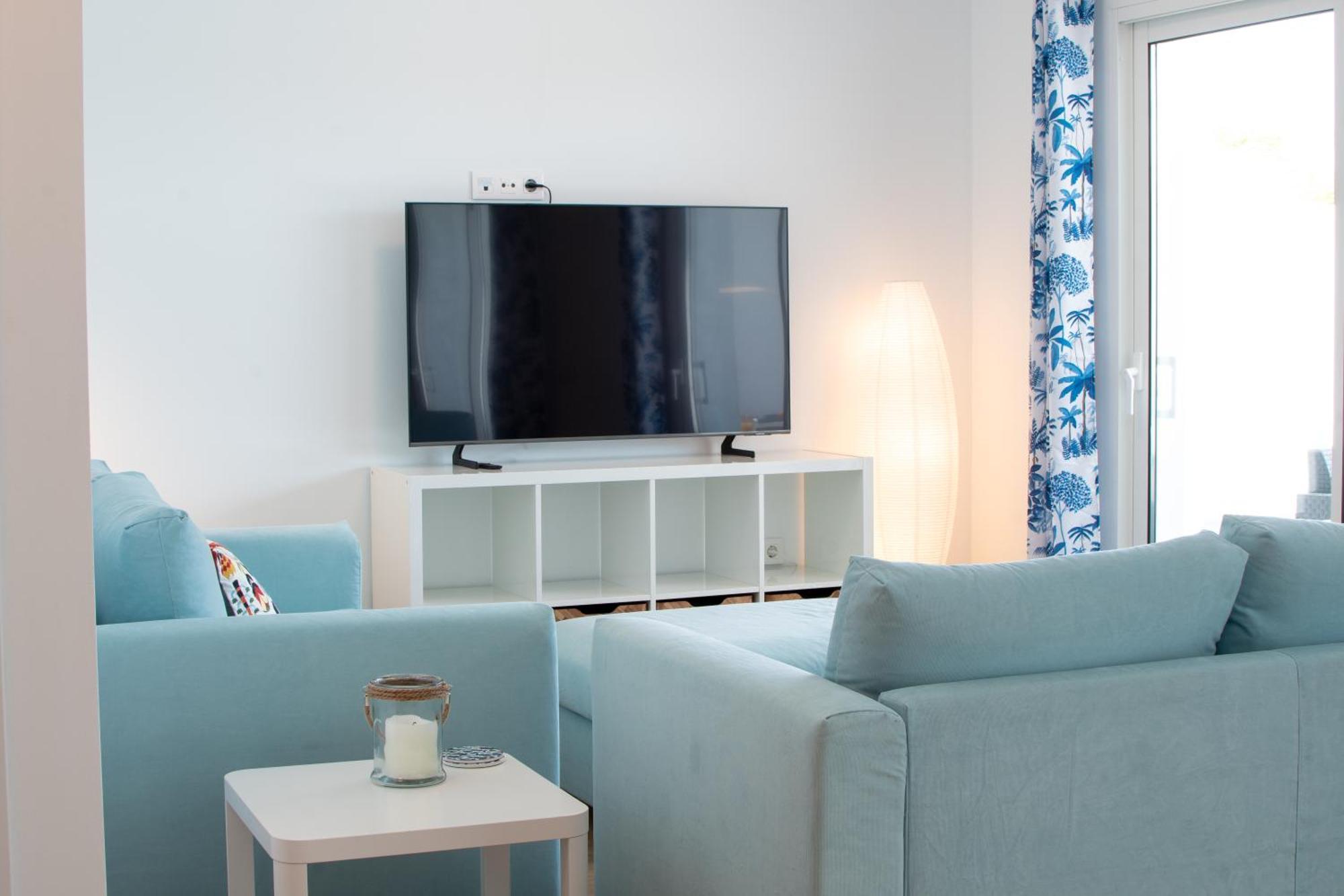 Villa Serena 38 - Heated Pool, Sea Views, Ac, High Speed Internet *