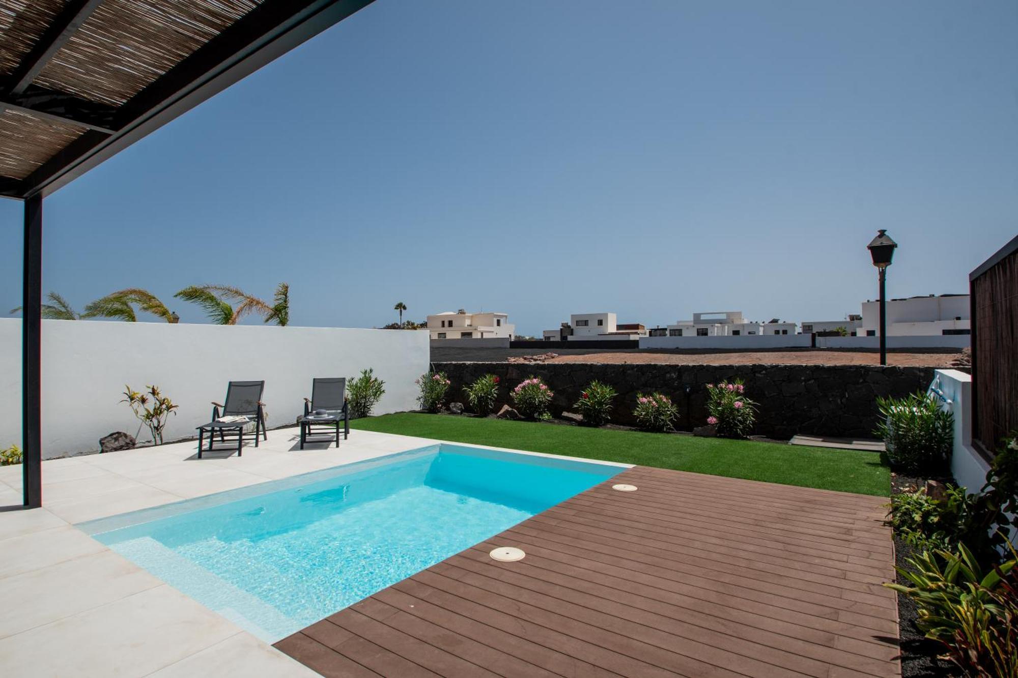 Serena 38 - Heated Pool, Sea Views, Ac, High Speed Internet Villa Playa Blanca (Lanzarote)
