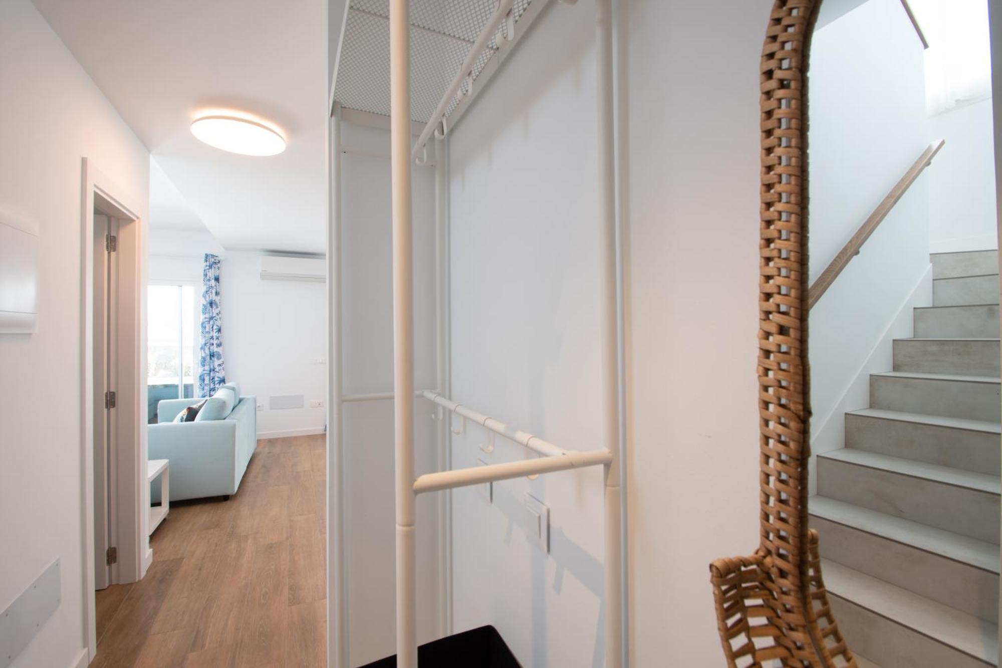 Villa Serena 38 - Heated Pool, Sea Views, Ac, High Speed Internet *