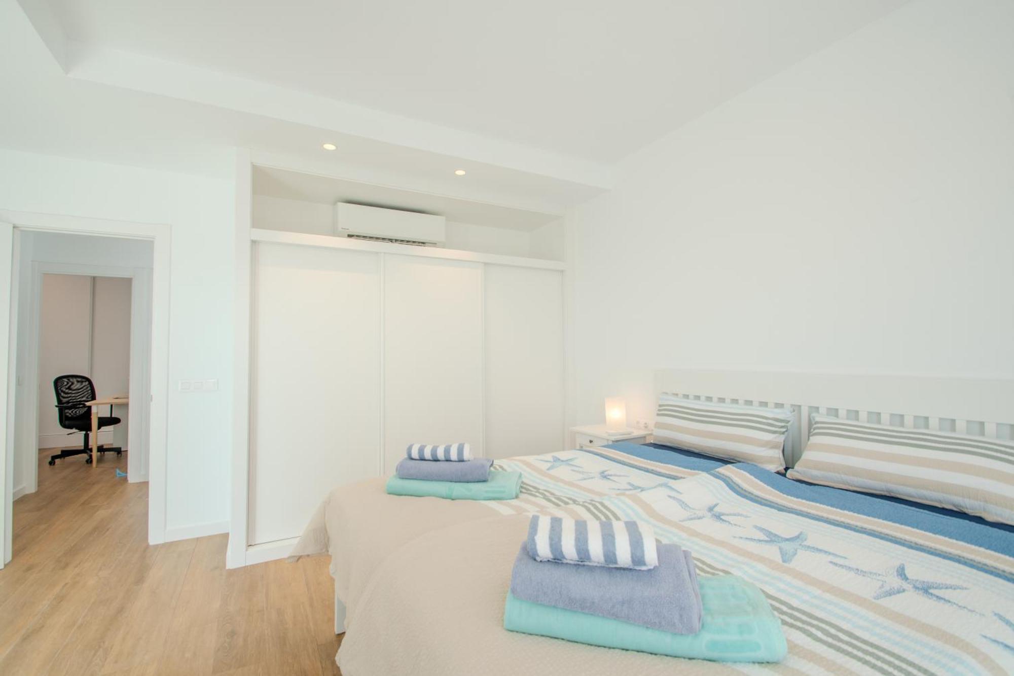 Serena 38 - Heated Pool, Sea Views, Ac, High Speed Internet Villa Playa Blanca (Lanzarote)