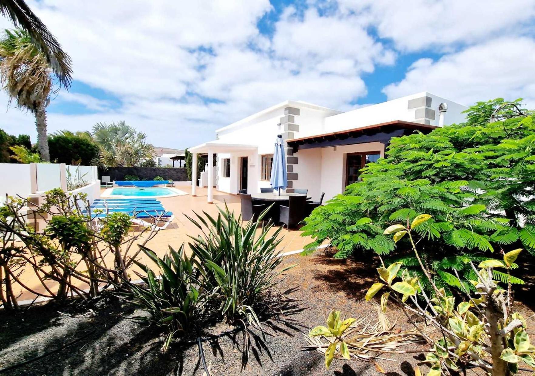 Сasa de vacaciones Marta Con Piscina Privada Climatizada Playa Blanca (Lanzarote)