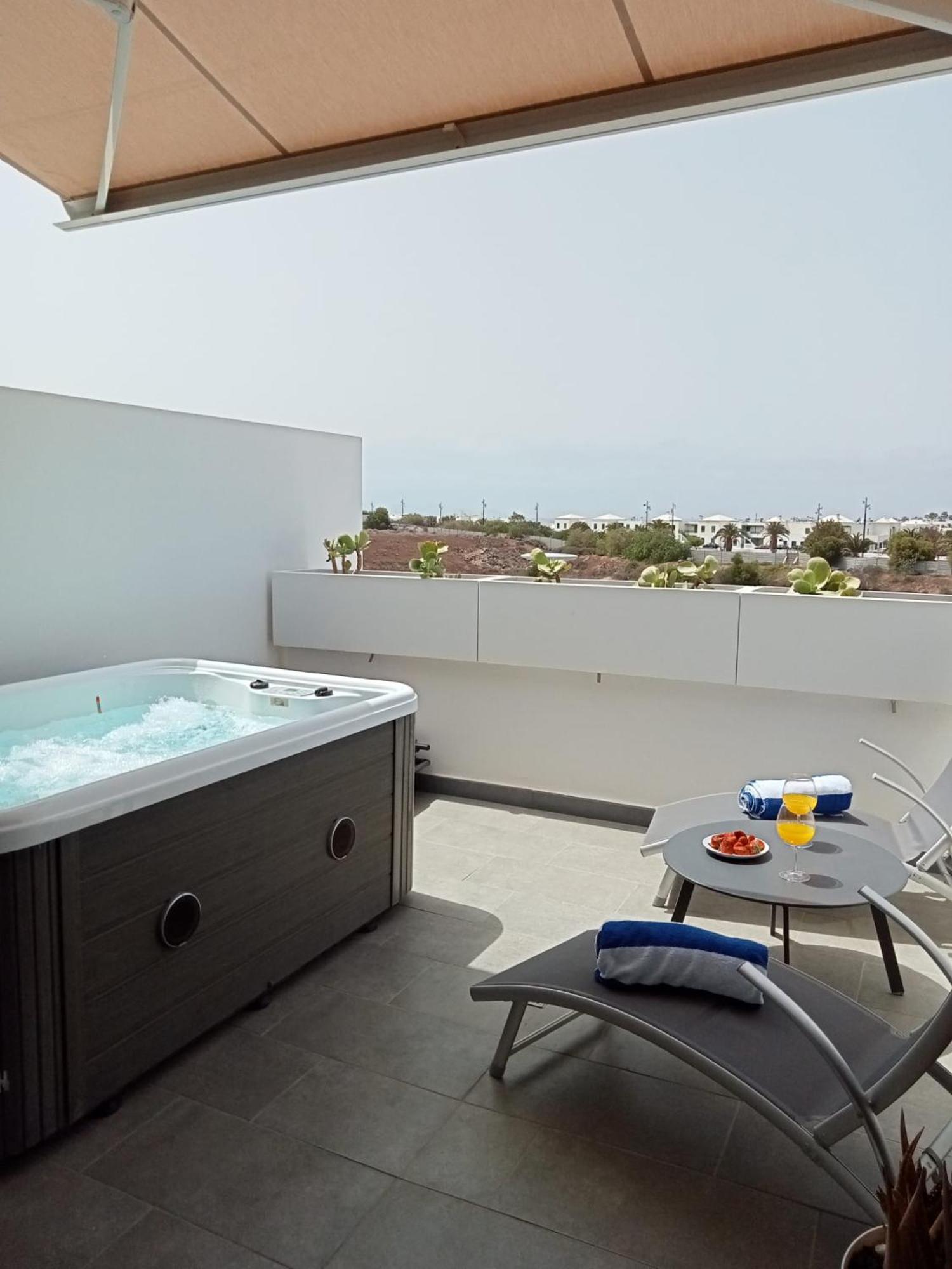 Nunoli Duplex Luxury Holiday home Playa Blanca (Lanzarote)