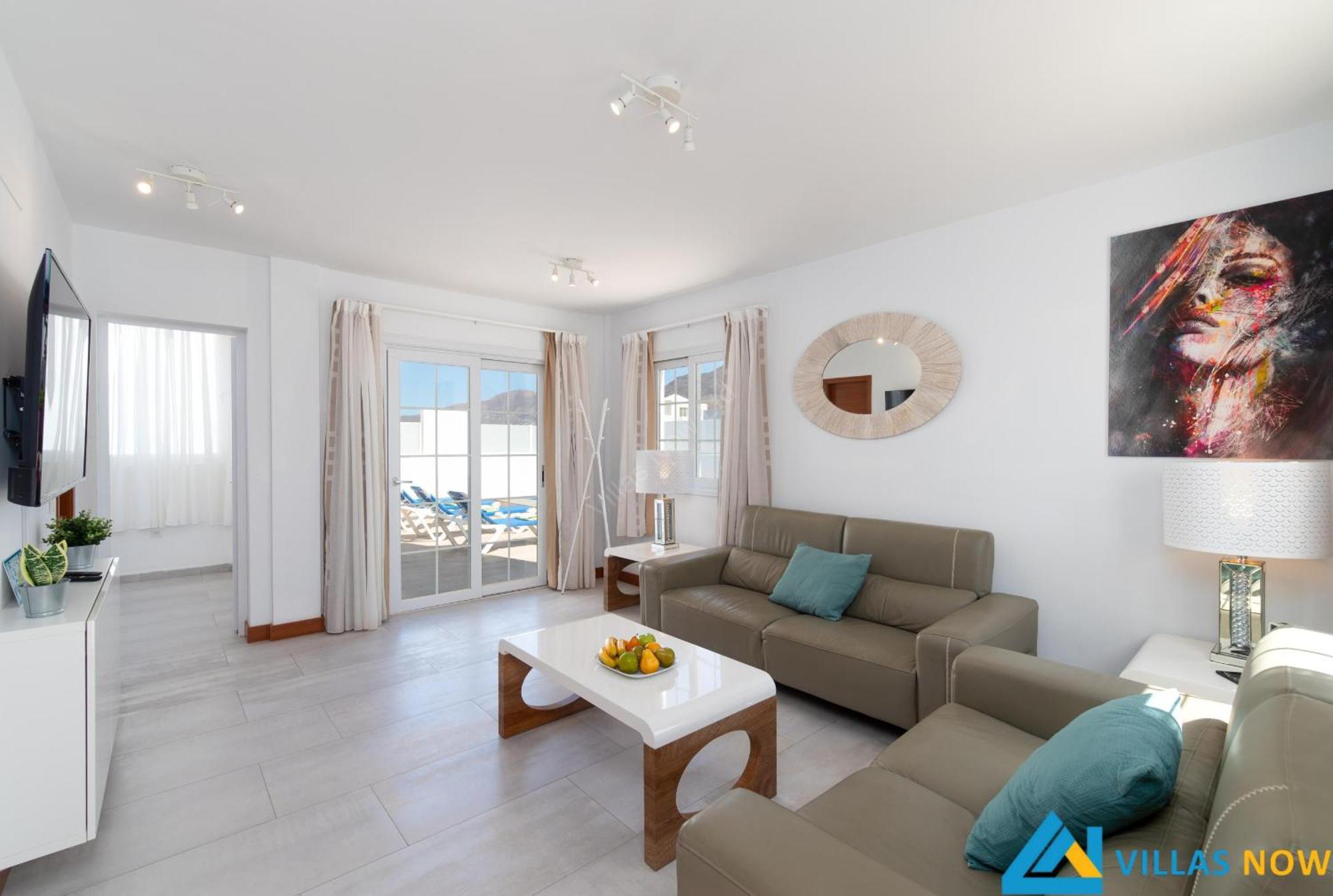 233 - Geny By Now Ltd Playa Blanca (Lanzarote)