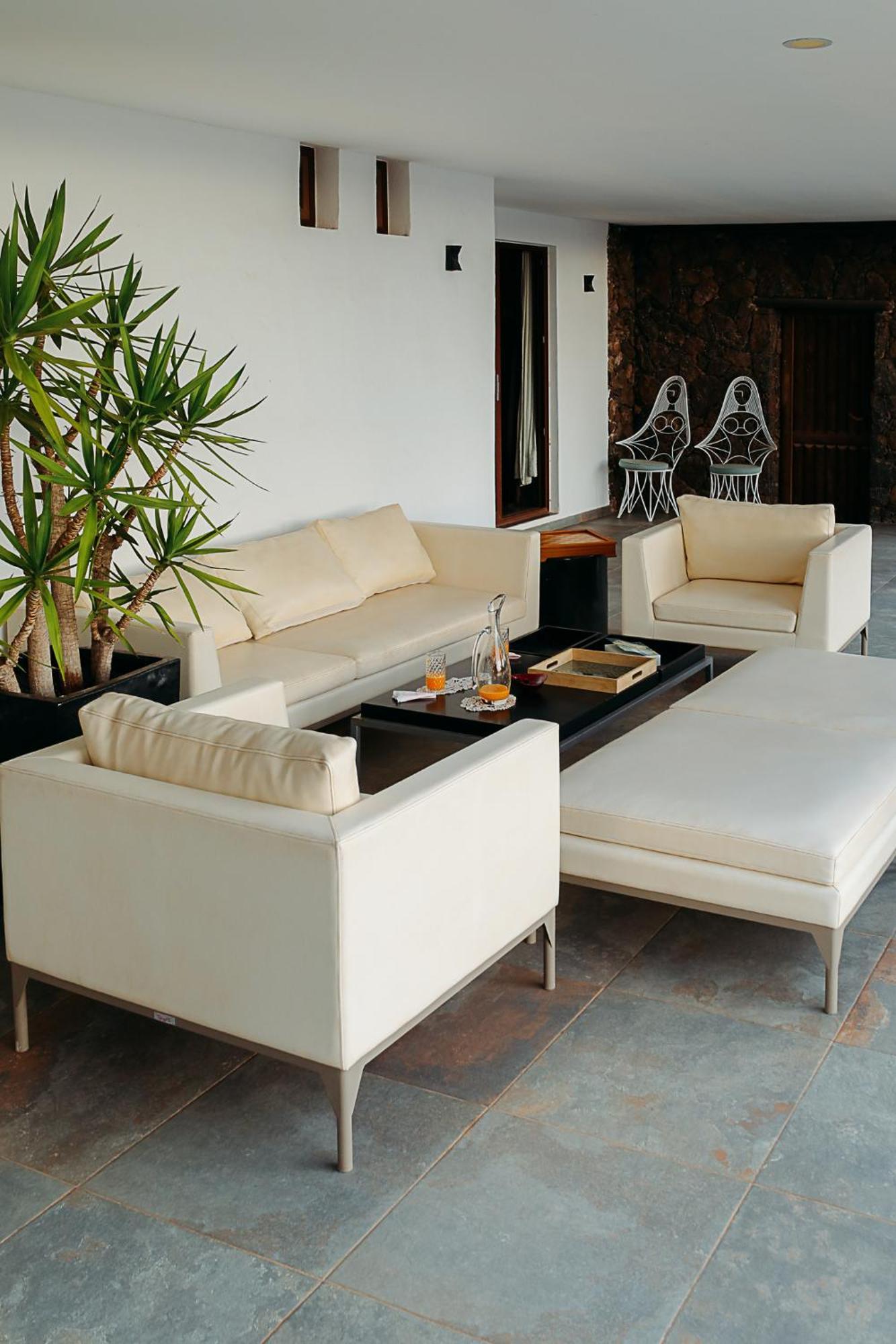 Hc Luxury Celavella *