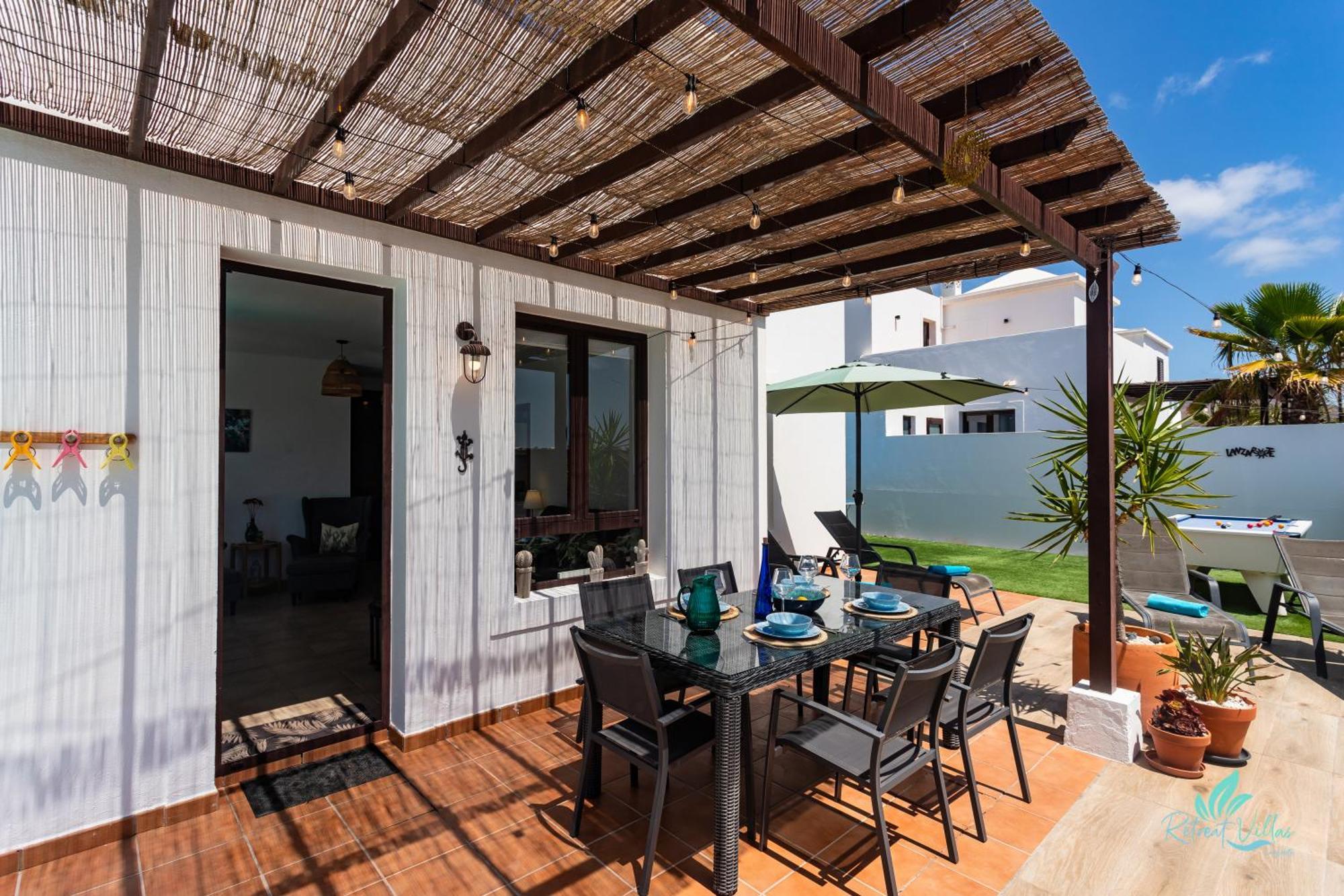 Oliral Villa *
