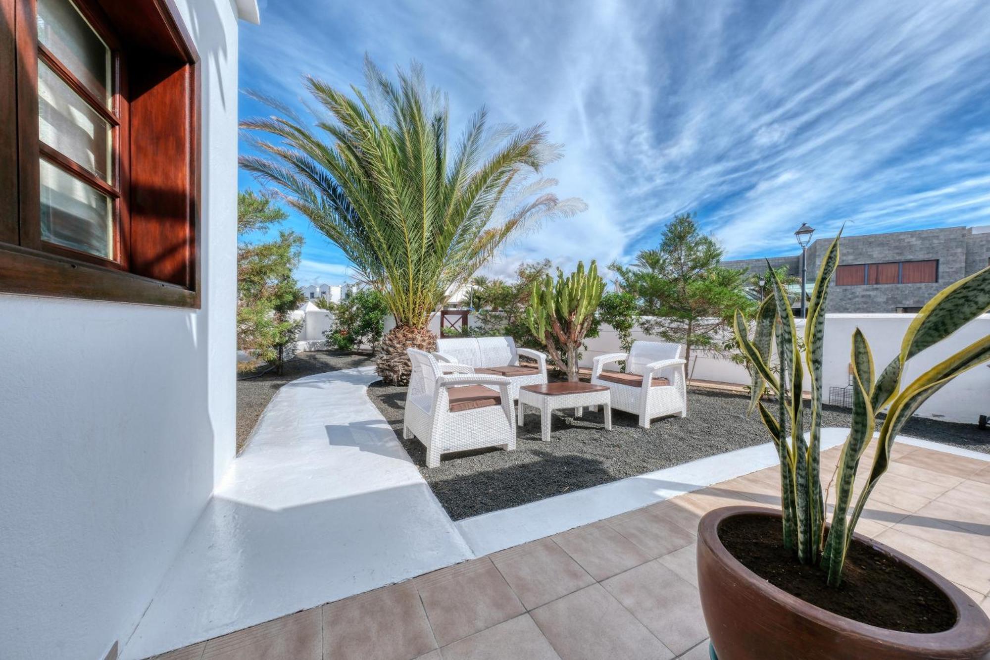 Holiday home Casa Albi-shared Pool Playa Blanca (Lanzarote)