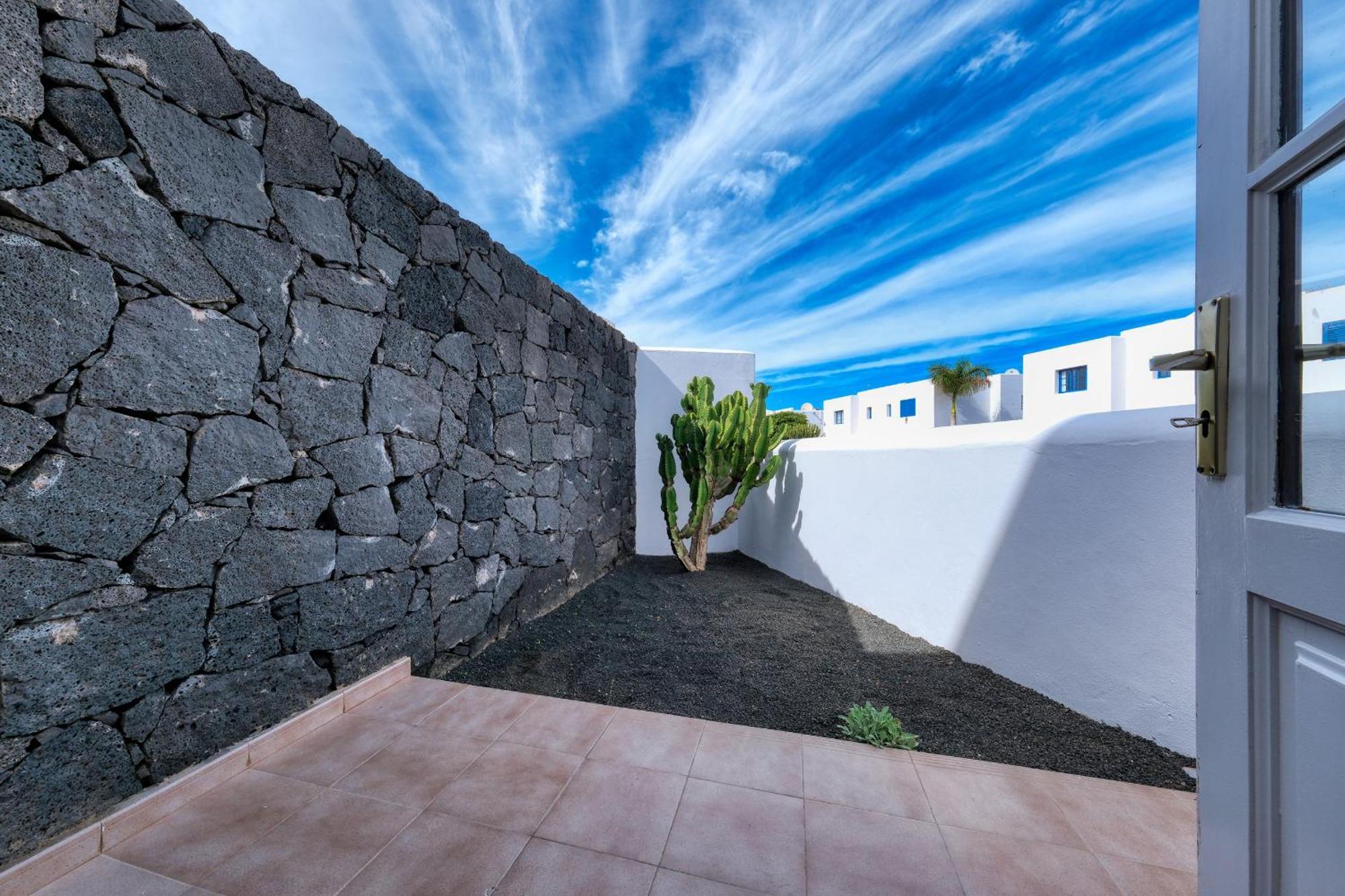 Casa Albi-shared Pool Holiday home *