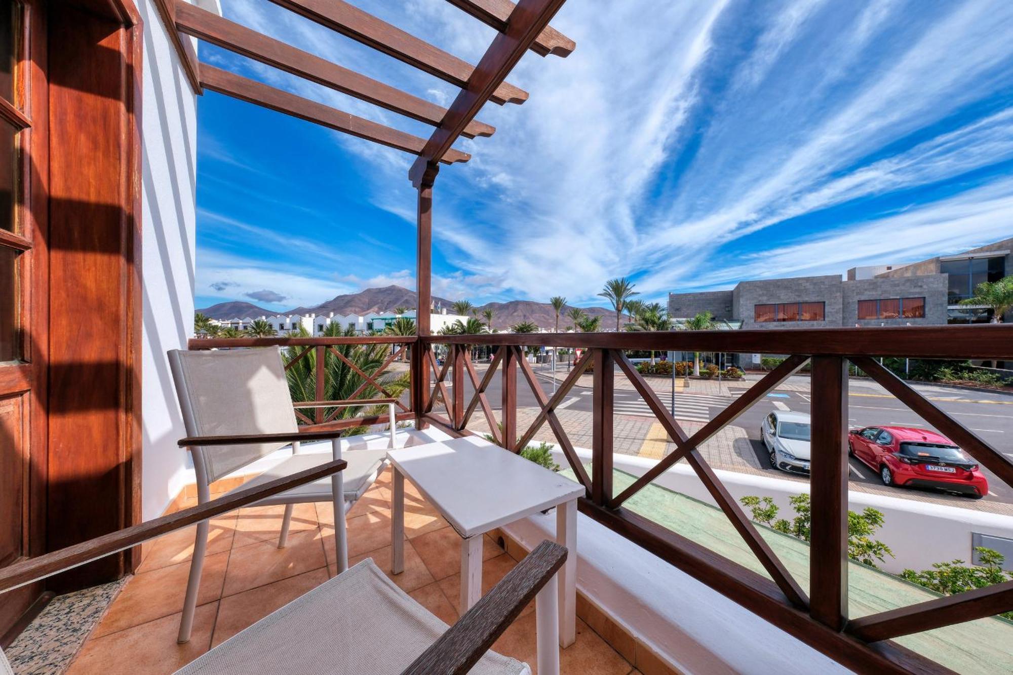Casa Albi-shared Pool Holiday home *
