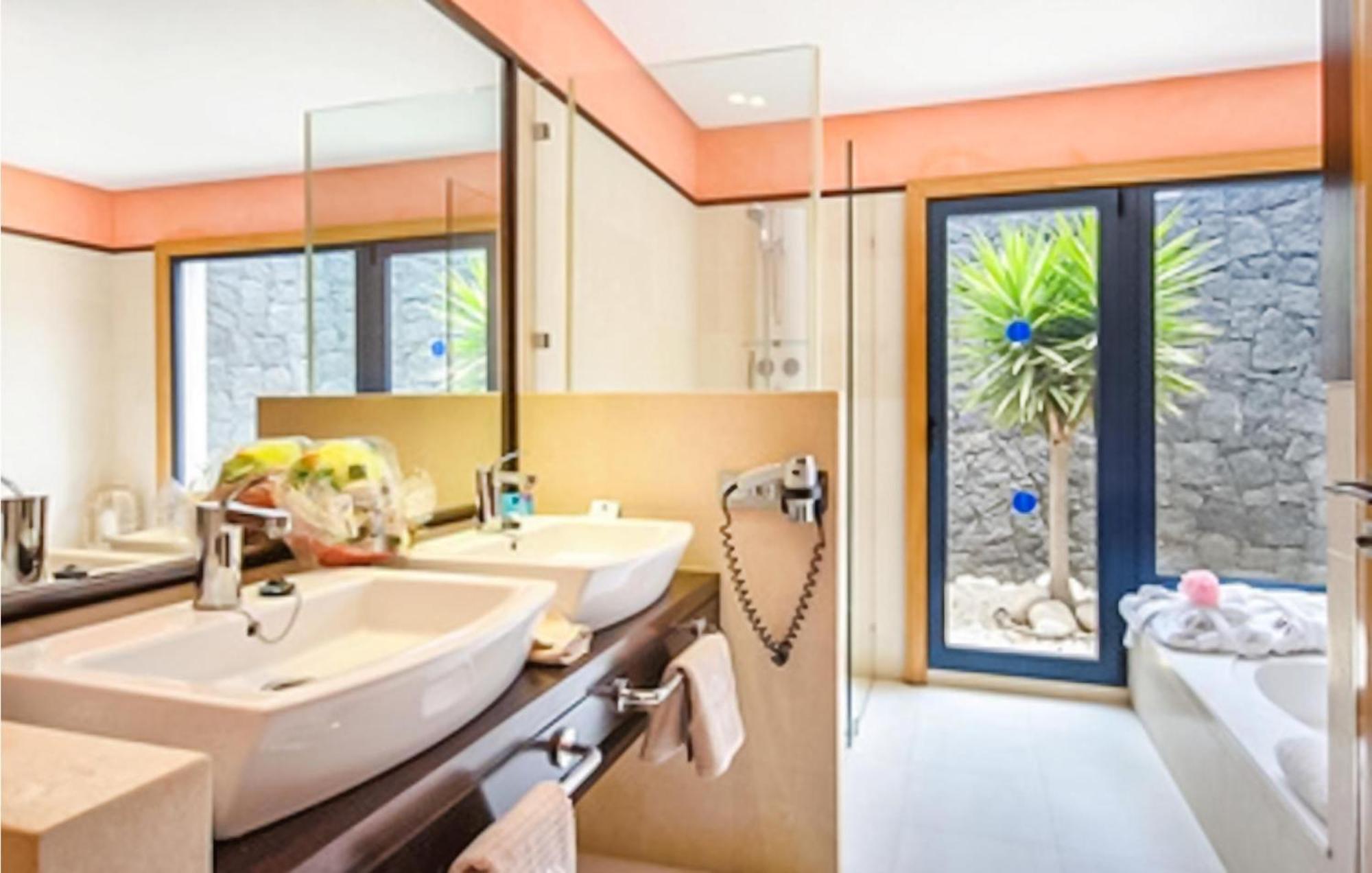 Holiday home Awesome In With Sauna Playa Blanca (Lanzarote)