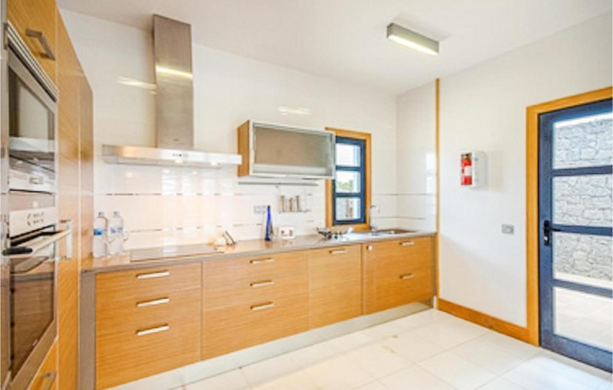 Holiday home Awesome In With Sauna *