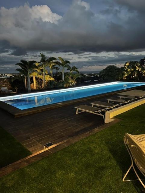 Hc Luxury Celavella * Playa Blanca (Lanzarote)