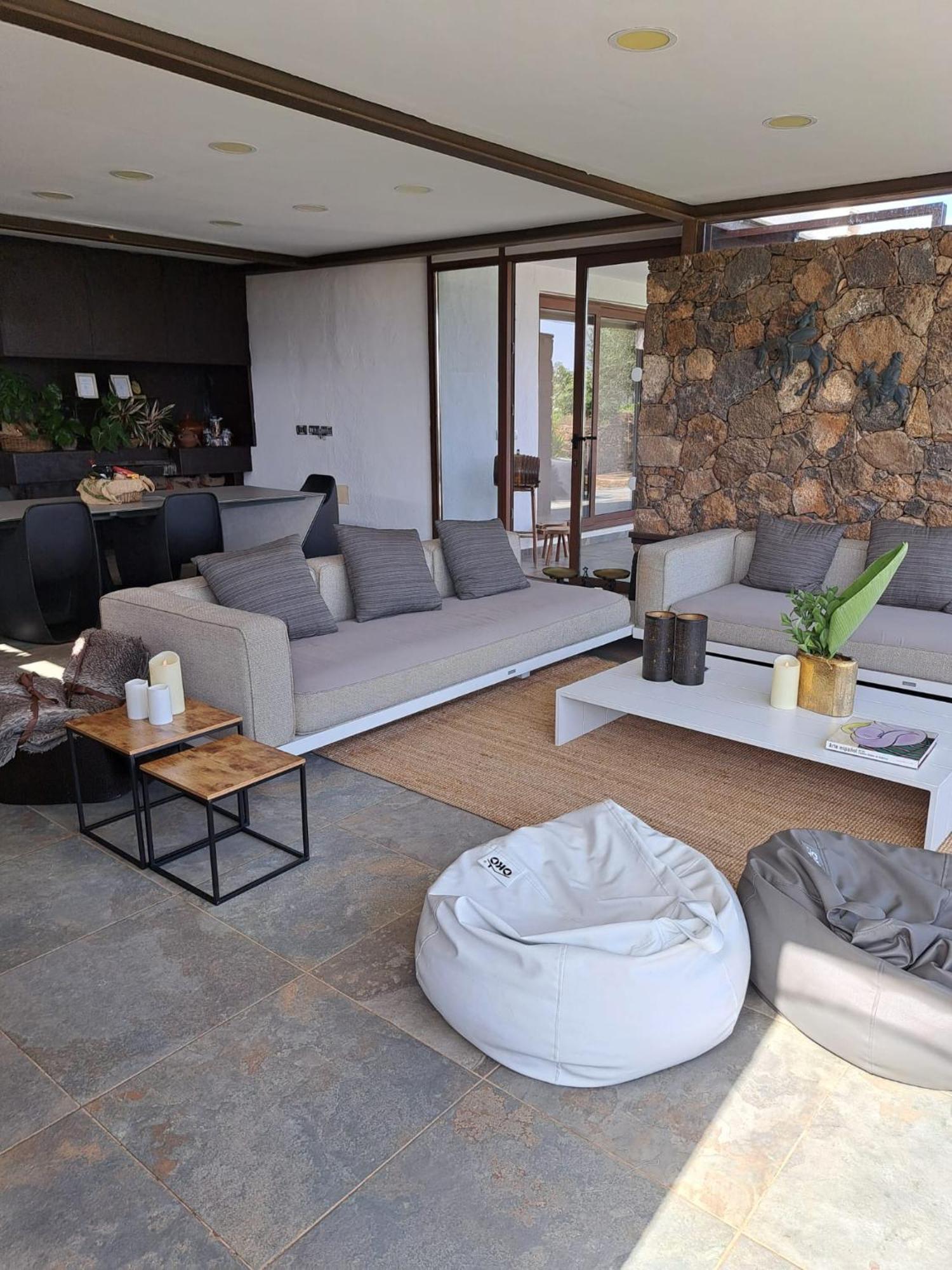 Hc Luxury Celavella Villa *