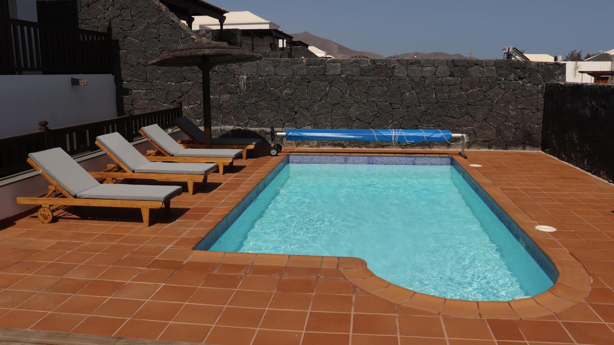 Avec Piscine Privee Chauffee Toute L'annee *