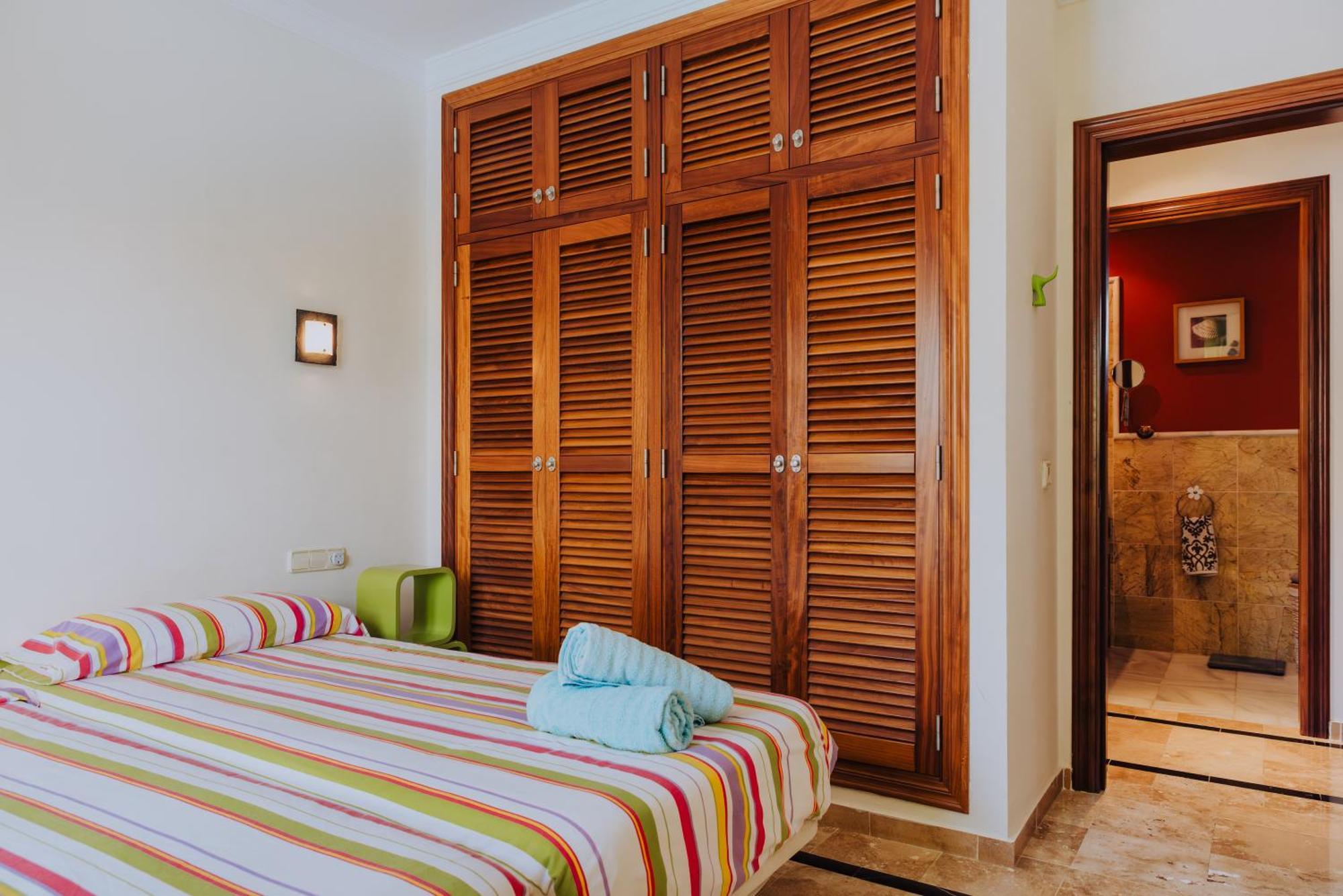 Villa Marina Deluxe & Pool
