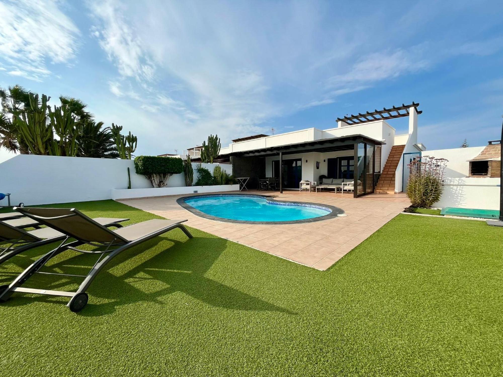 Villa Splendid Casa Nostra, Private Pool, Wifi, Garden *