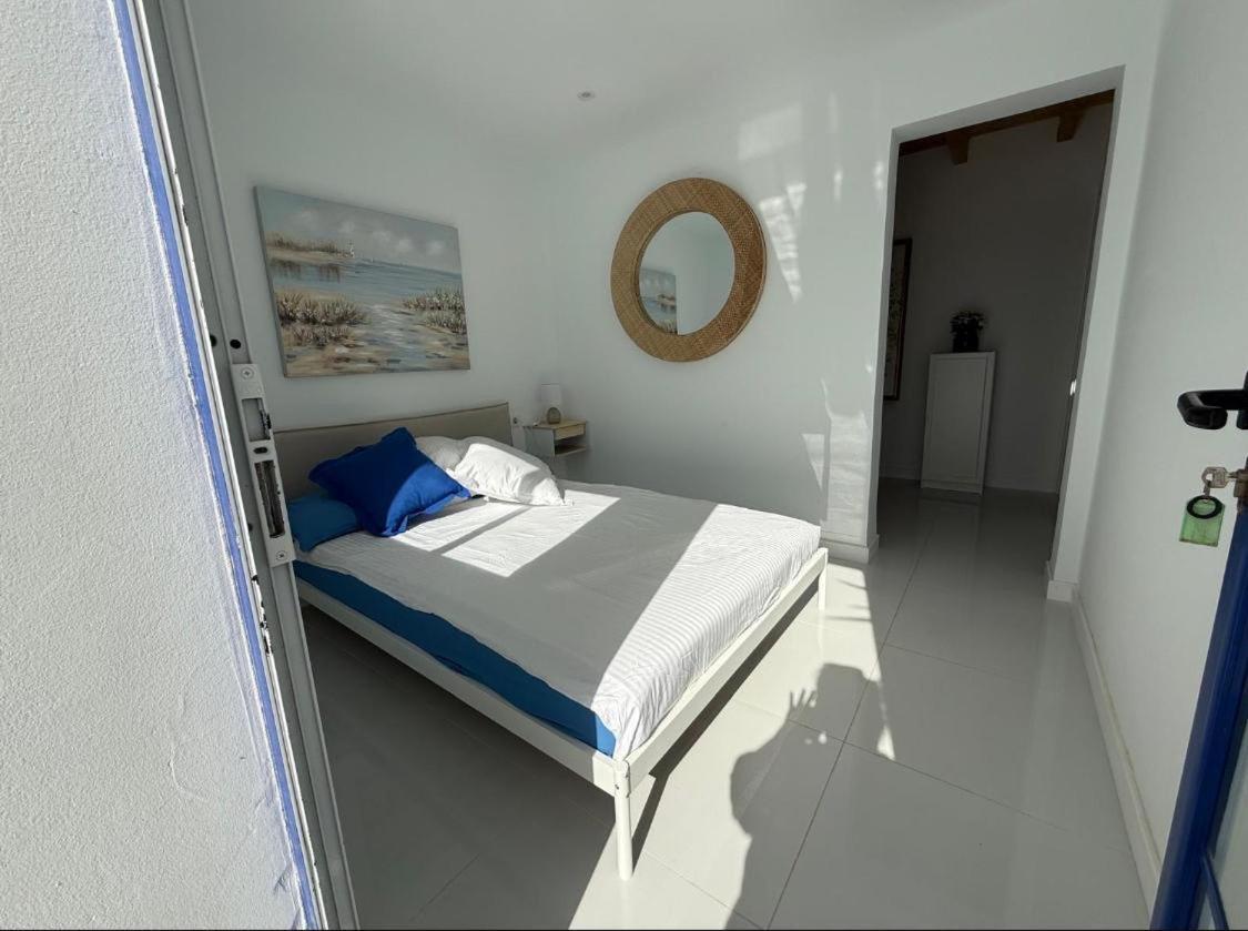 13 * Playa Blanca (Lanzarote)