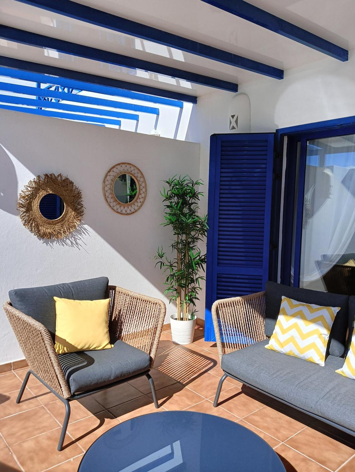 Optimist Rubicon Piscina Climatizable, Frente Al Mar *