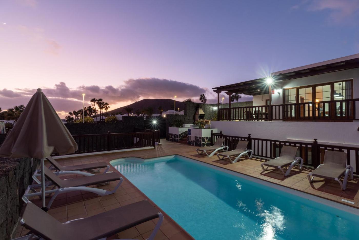Veintidos, Villa Playa Blanca (Lanzarote)