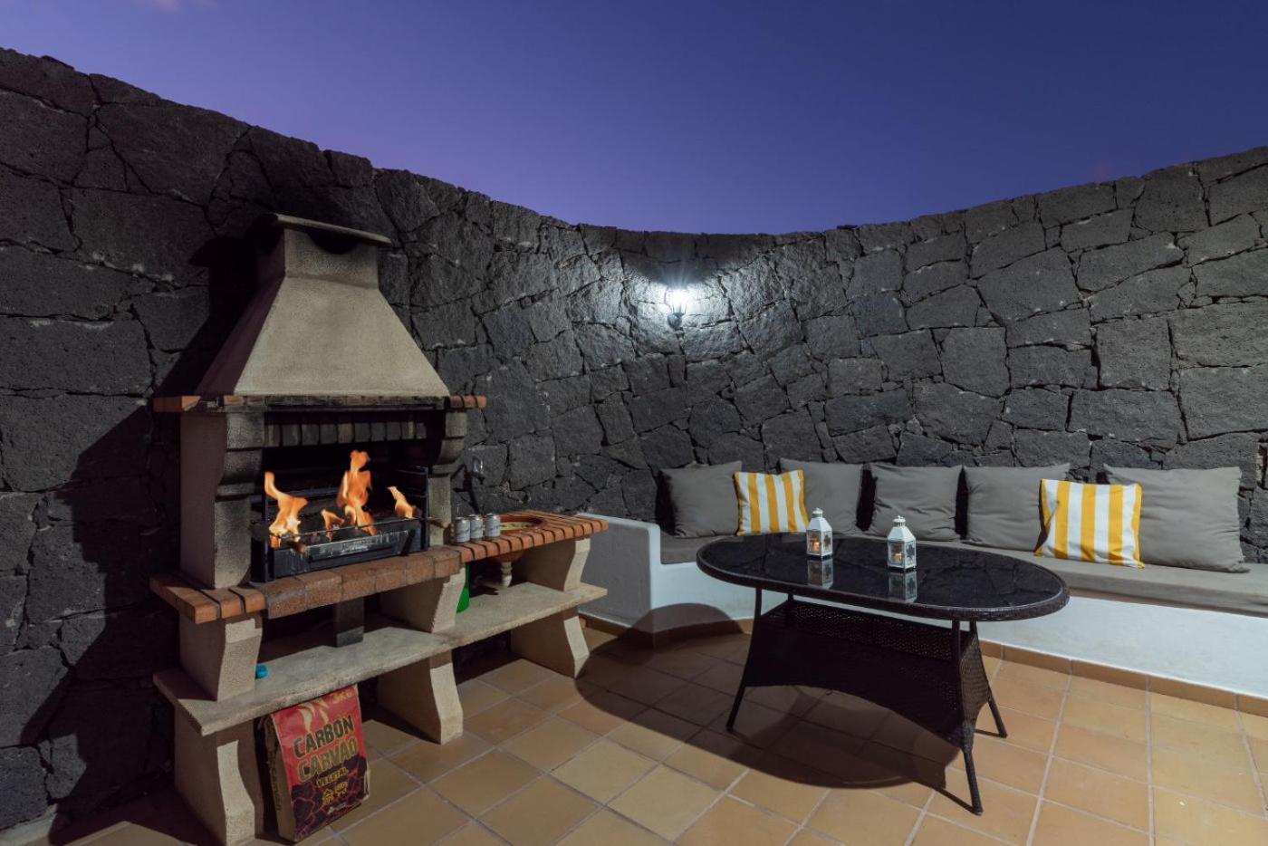 Veintidos, Villa Playa Blanca (Lanzarote)