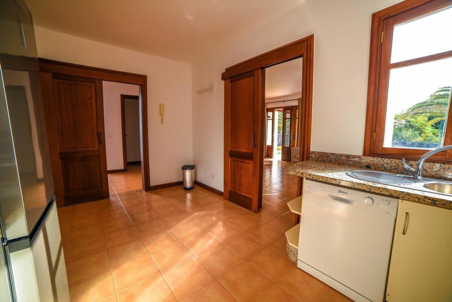 Agradable Y Familiar Con Piscina Casa Inima *