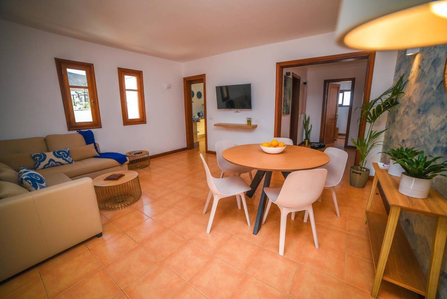 Agradable Y Familiar Con Piscina Casa Inima *