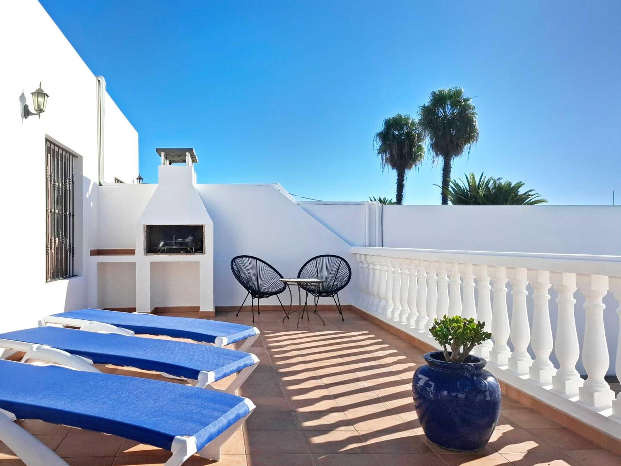 With Private Pools - Just 7 Min Walk From Beach, Bars & Dining Villa *