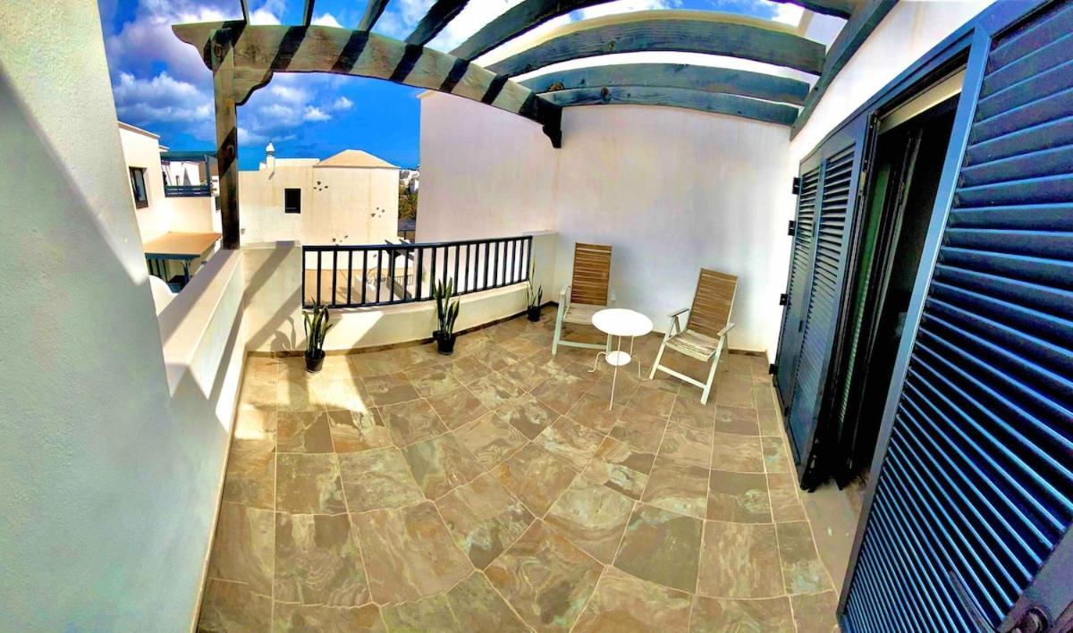 Iva House - Upper Floor Apartment Playa Blanca (Lanzarote)