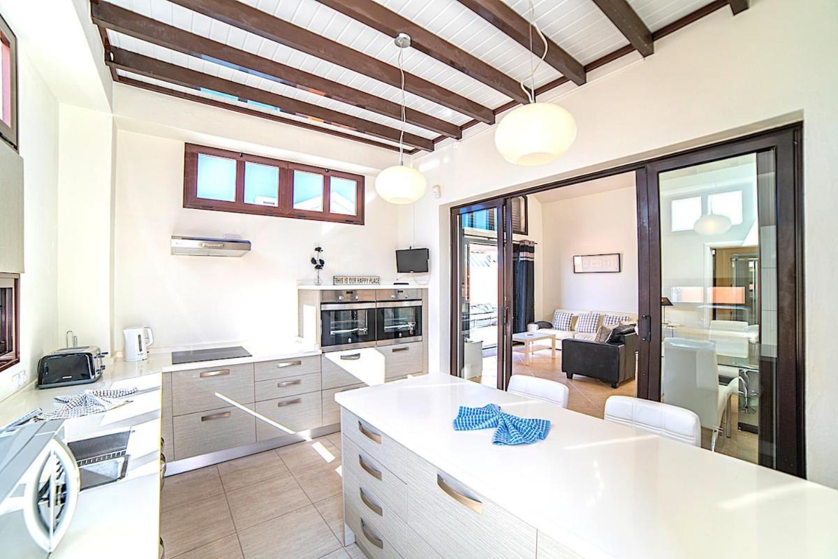 Calluna 491 2 Bedroom With & Resistance Pool Villa