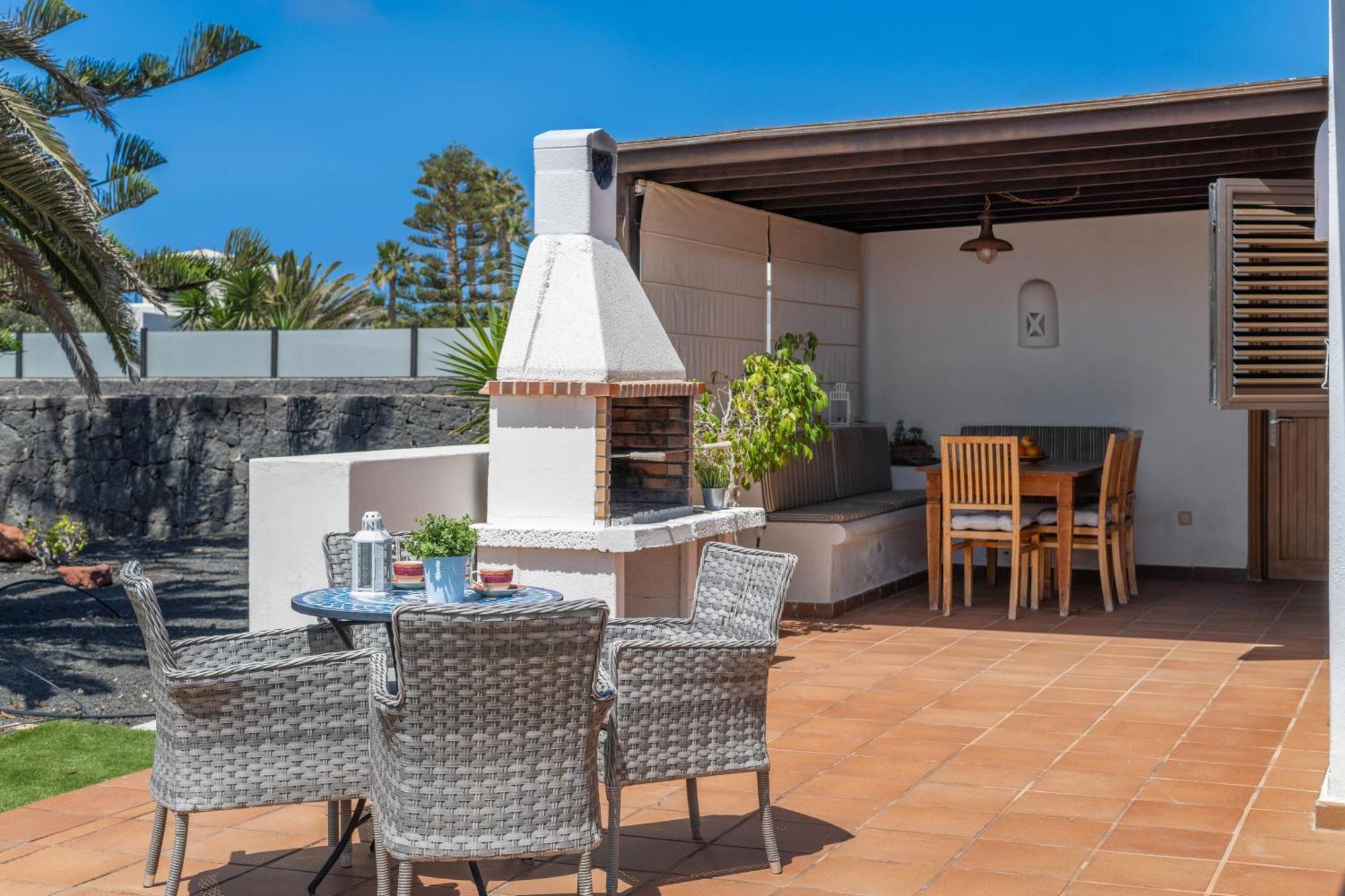 Ambar Cherry * Playa Blanca (Lanzarote)